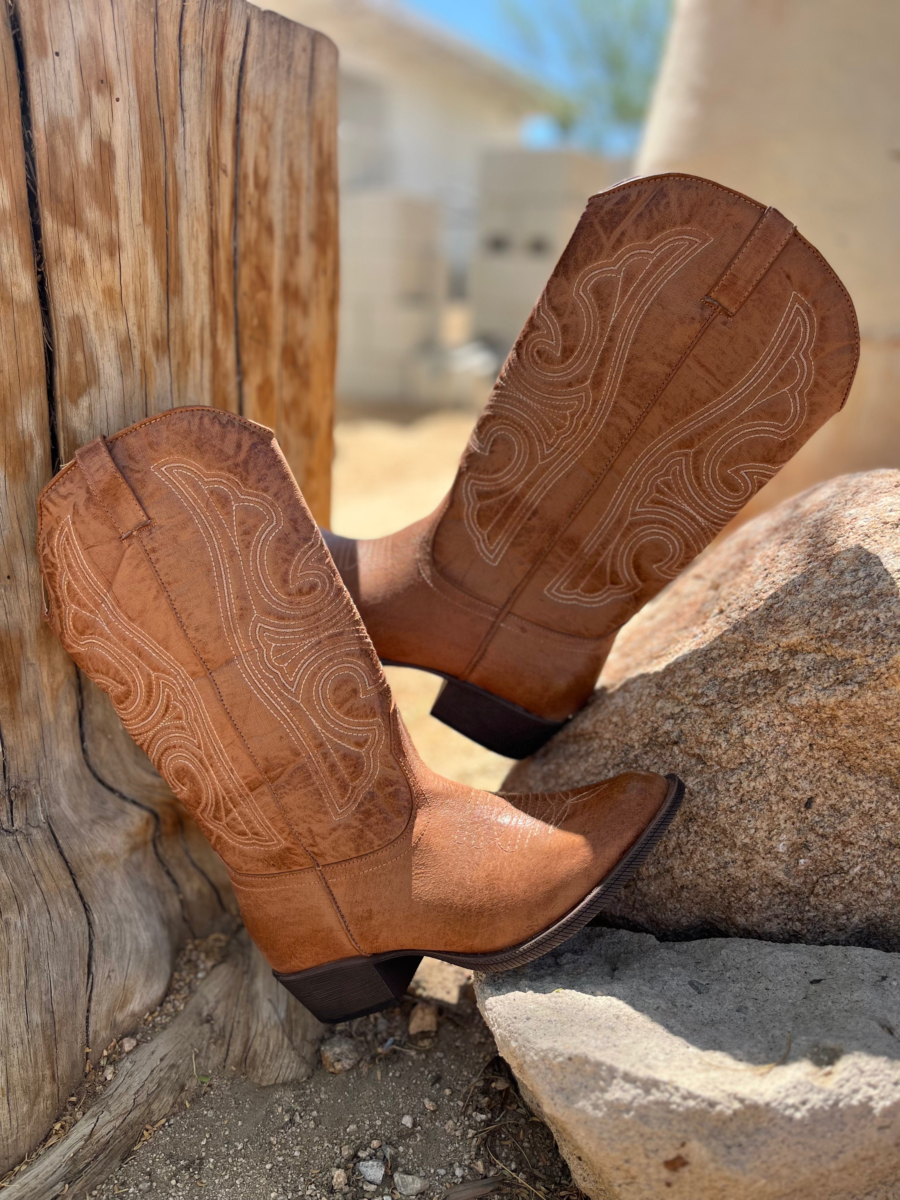 Roaming Travelers Gaucho Western Boot | Tan available in Joshua Tree at JT Trading Post
