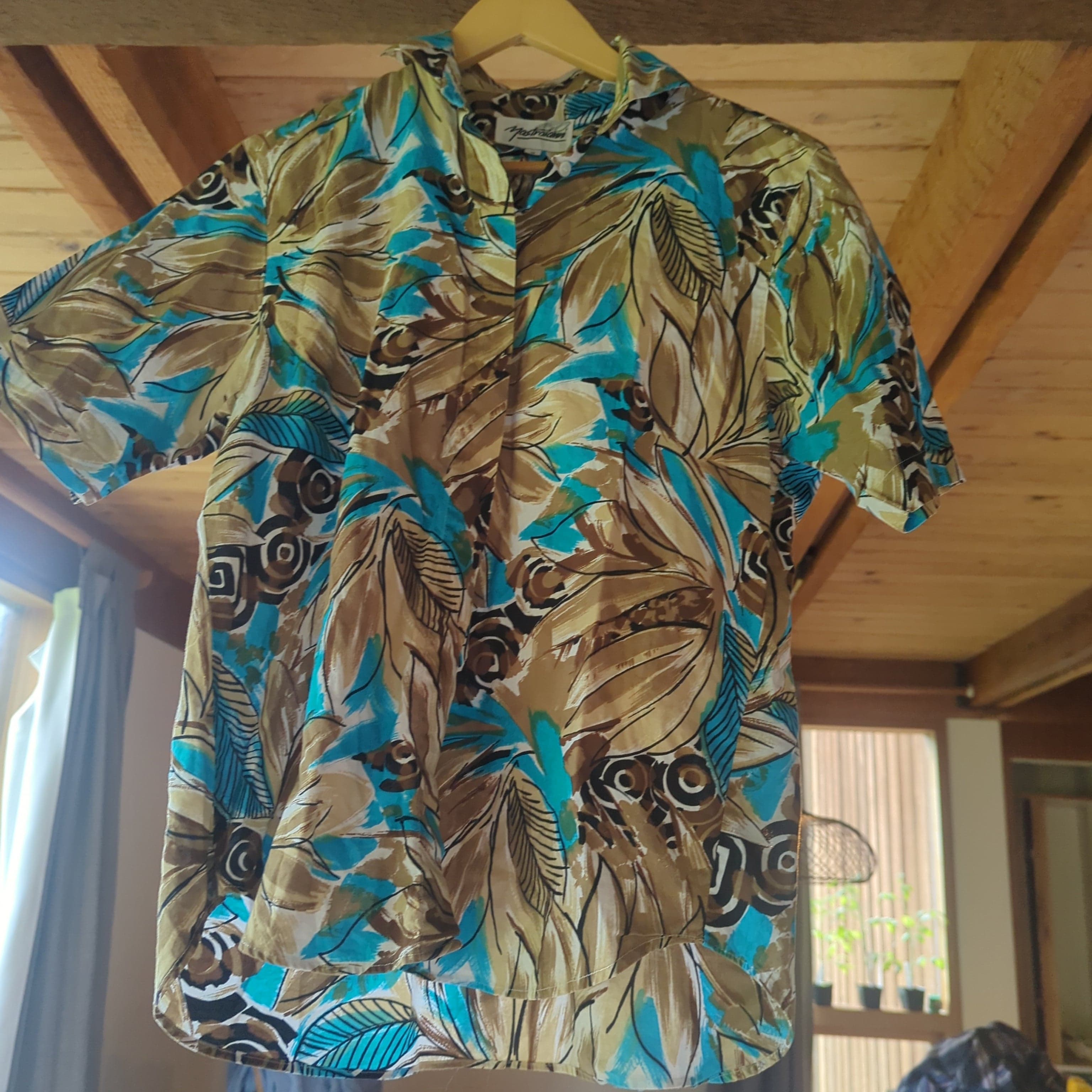 Venus Of The Desert VTG Saturated Tropical SS available in Joshua Tree at JT Trading Post