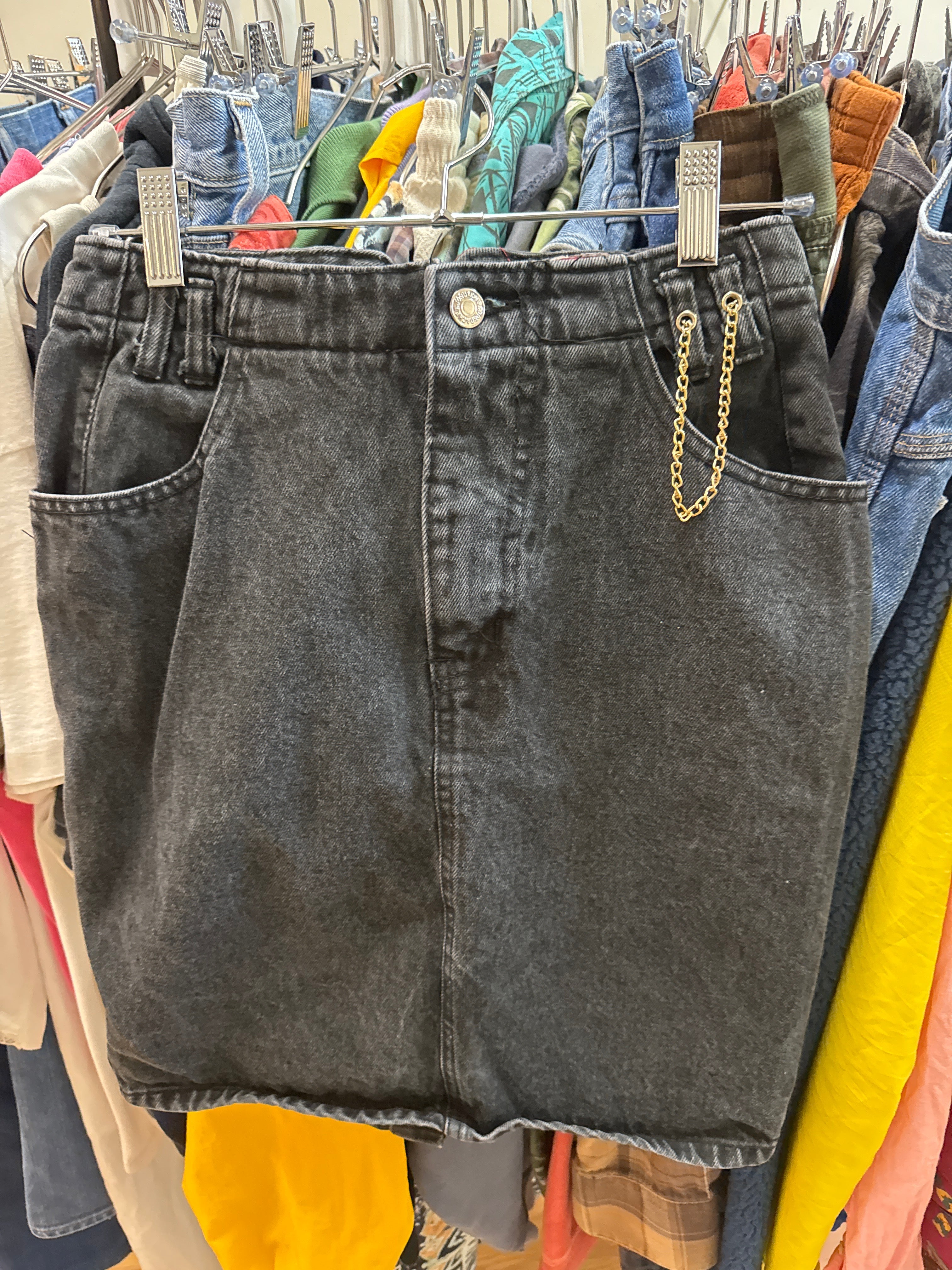 Vtg Jordache Gold Blk Denim Skirt