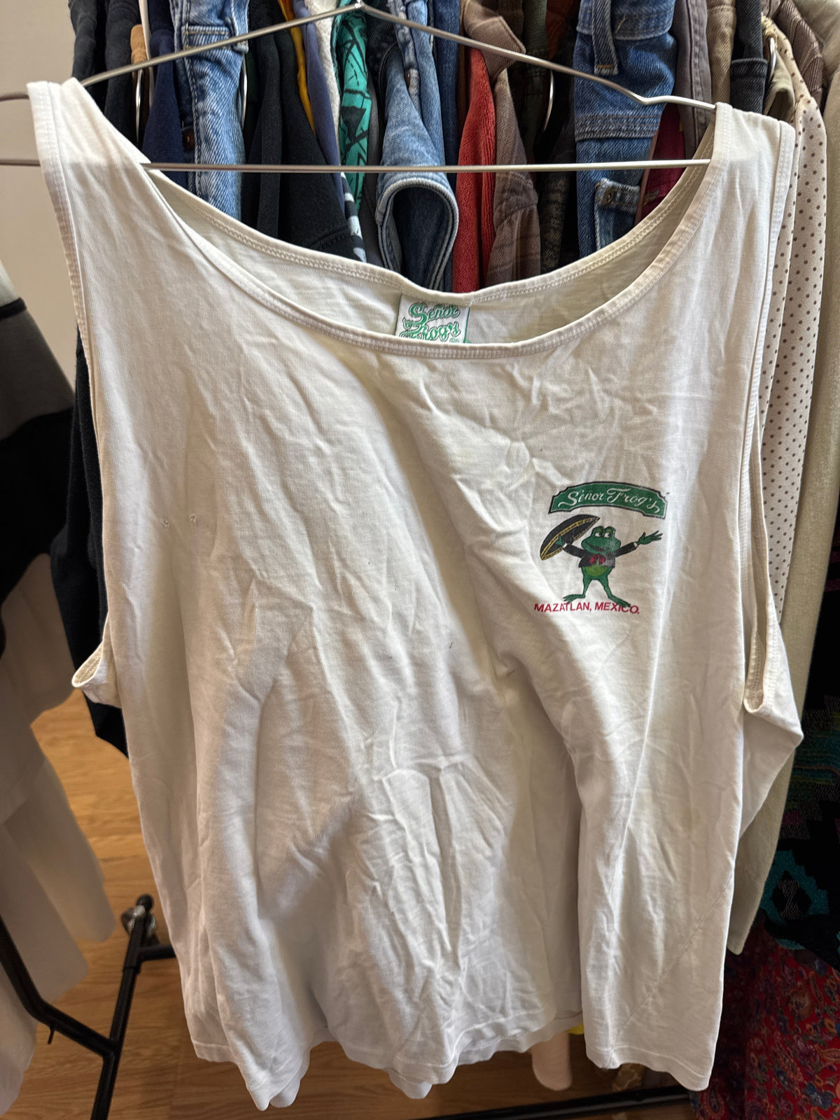 90s Thrashed Senor Frogs Tank