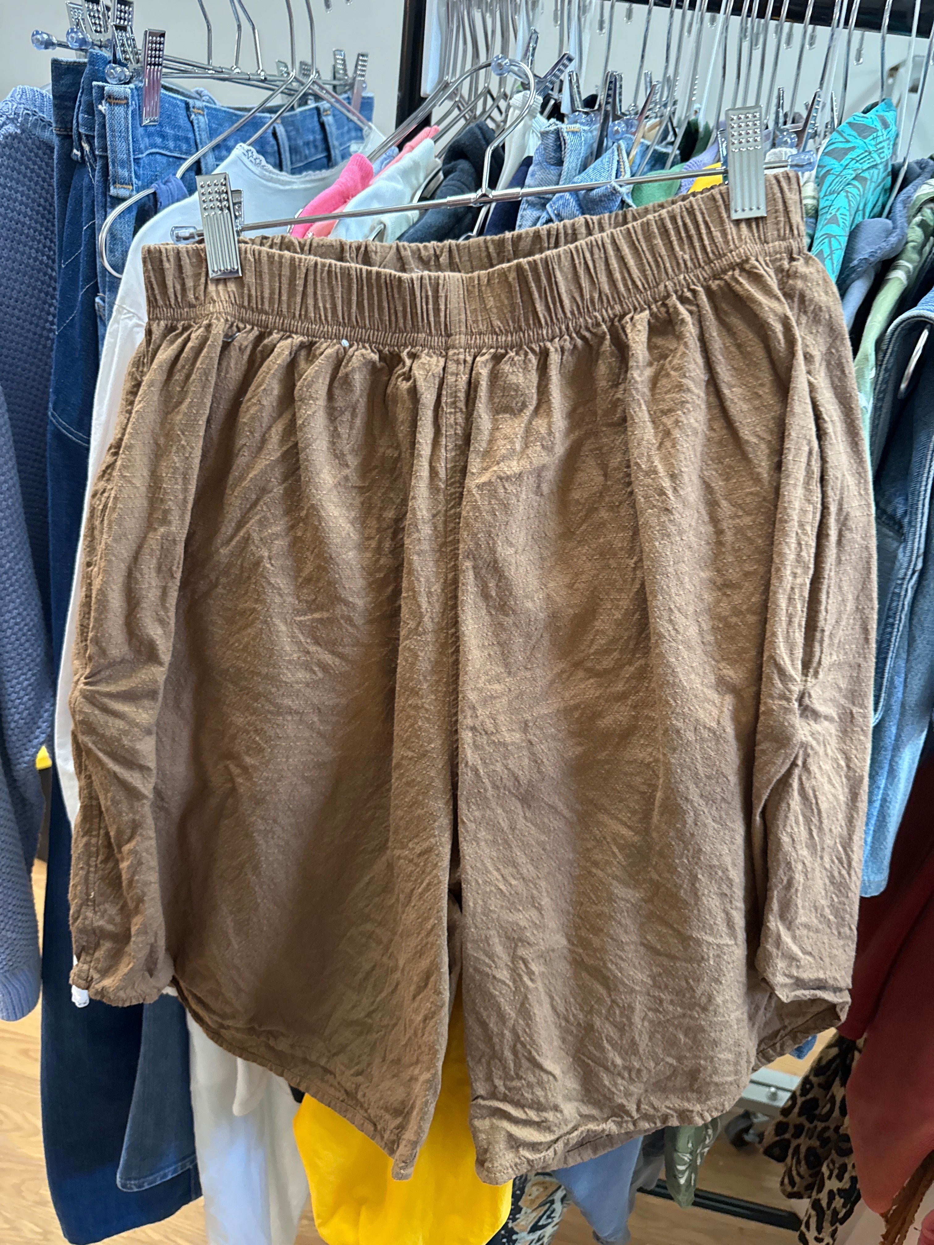 Mod wol hide Organic Cotton Shorts