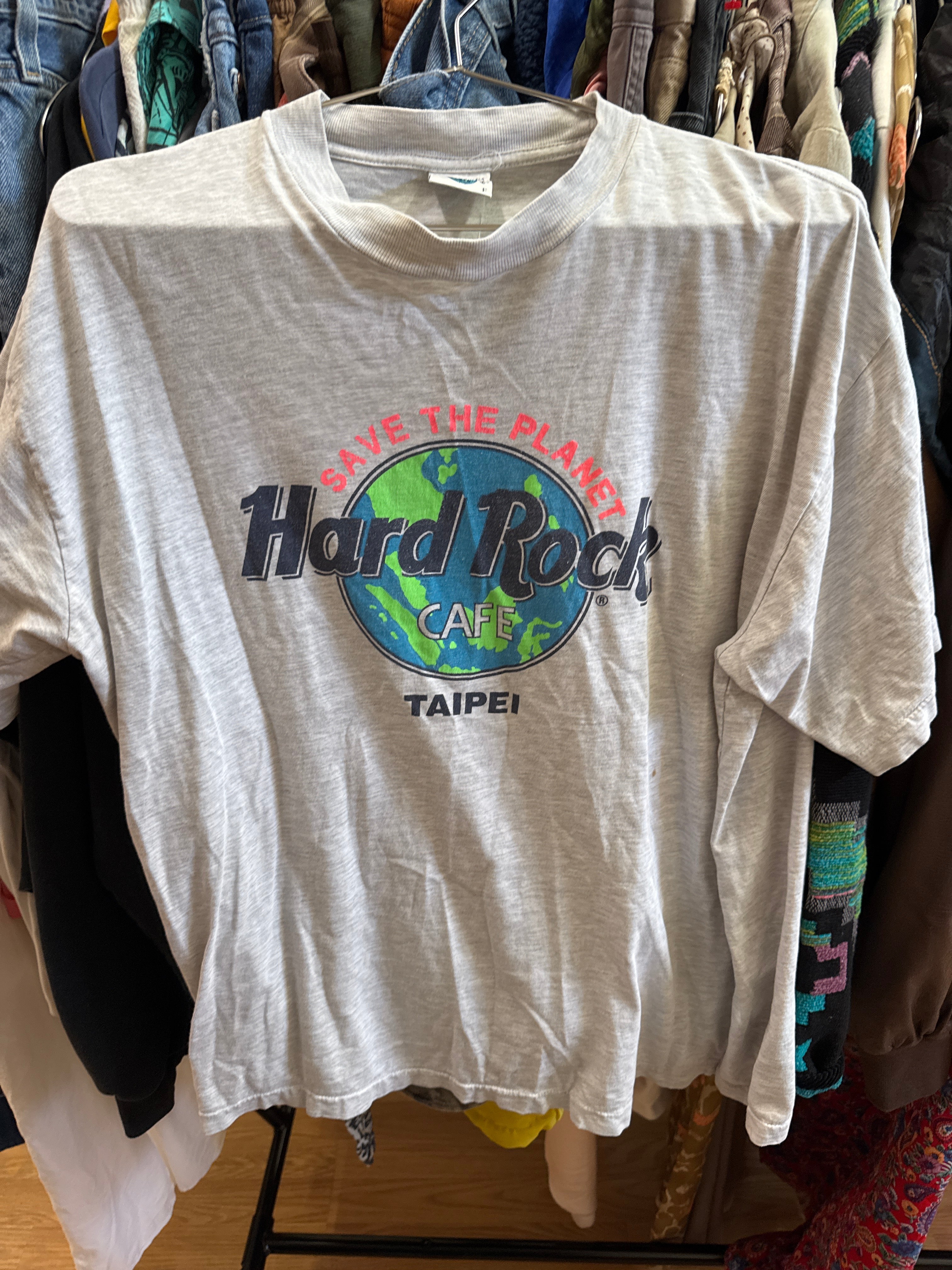 Vtg Worn Hard Rock Taipei Tee