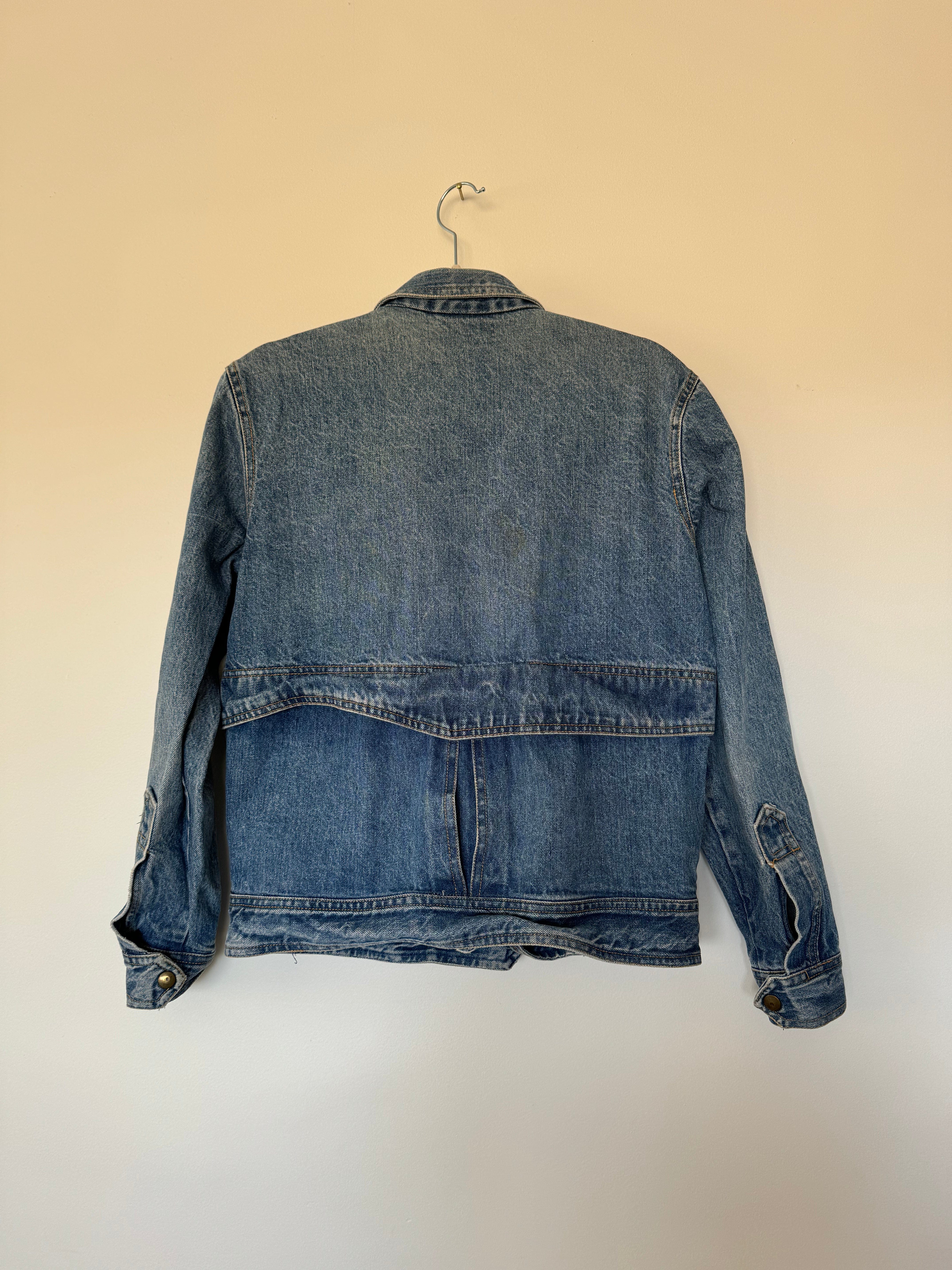 Desert Dreamin’ Vintage 1990s Guess Denim Jacket Sz M / L