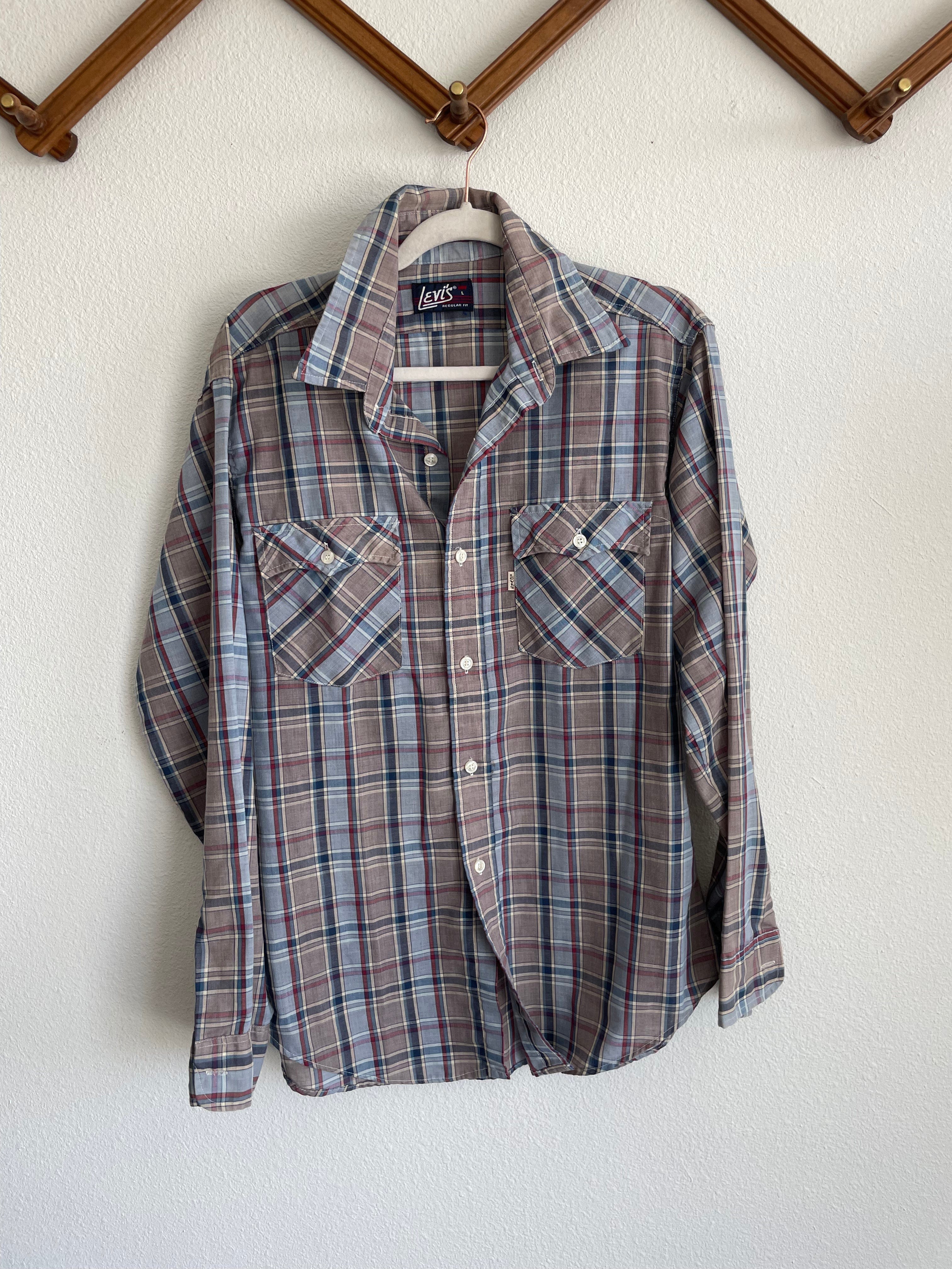 Desert Dreaming Vintage 80s Levi’s button up Sz M