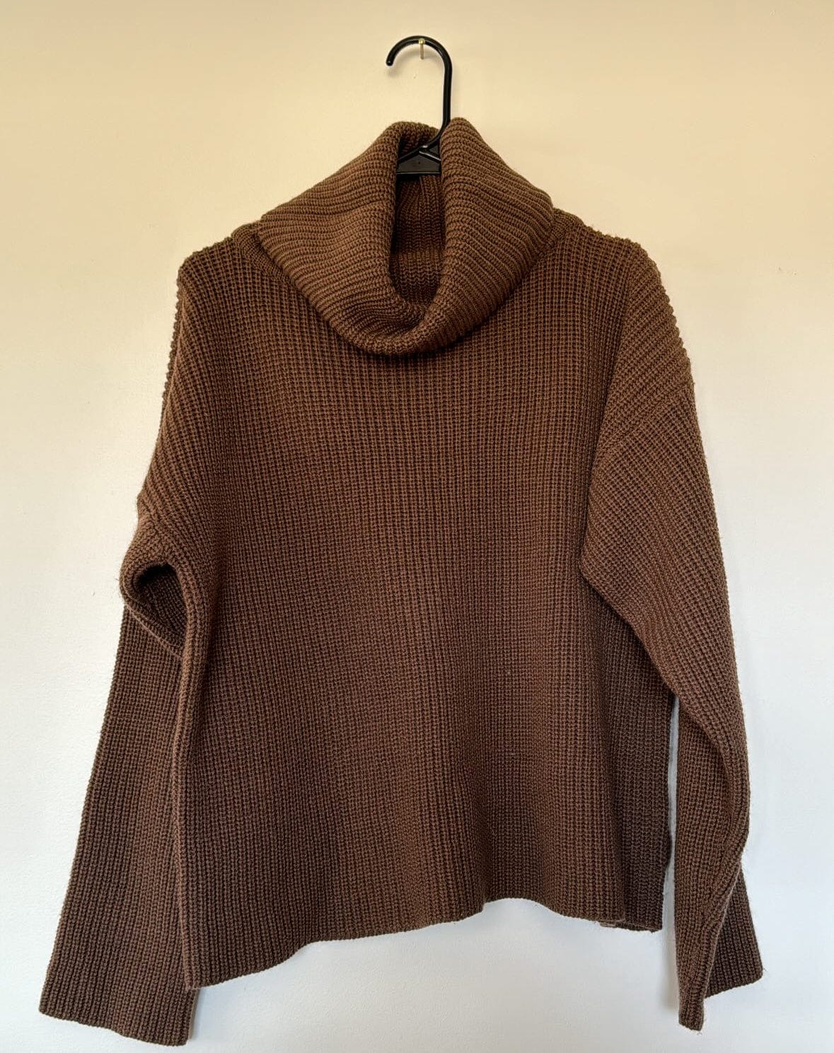 Desert Dreaming Vintage Vintage Brown Mockneck Sweater Sz S / M