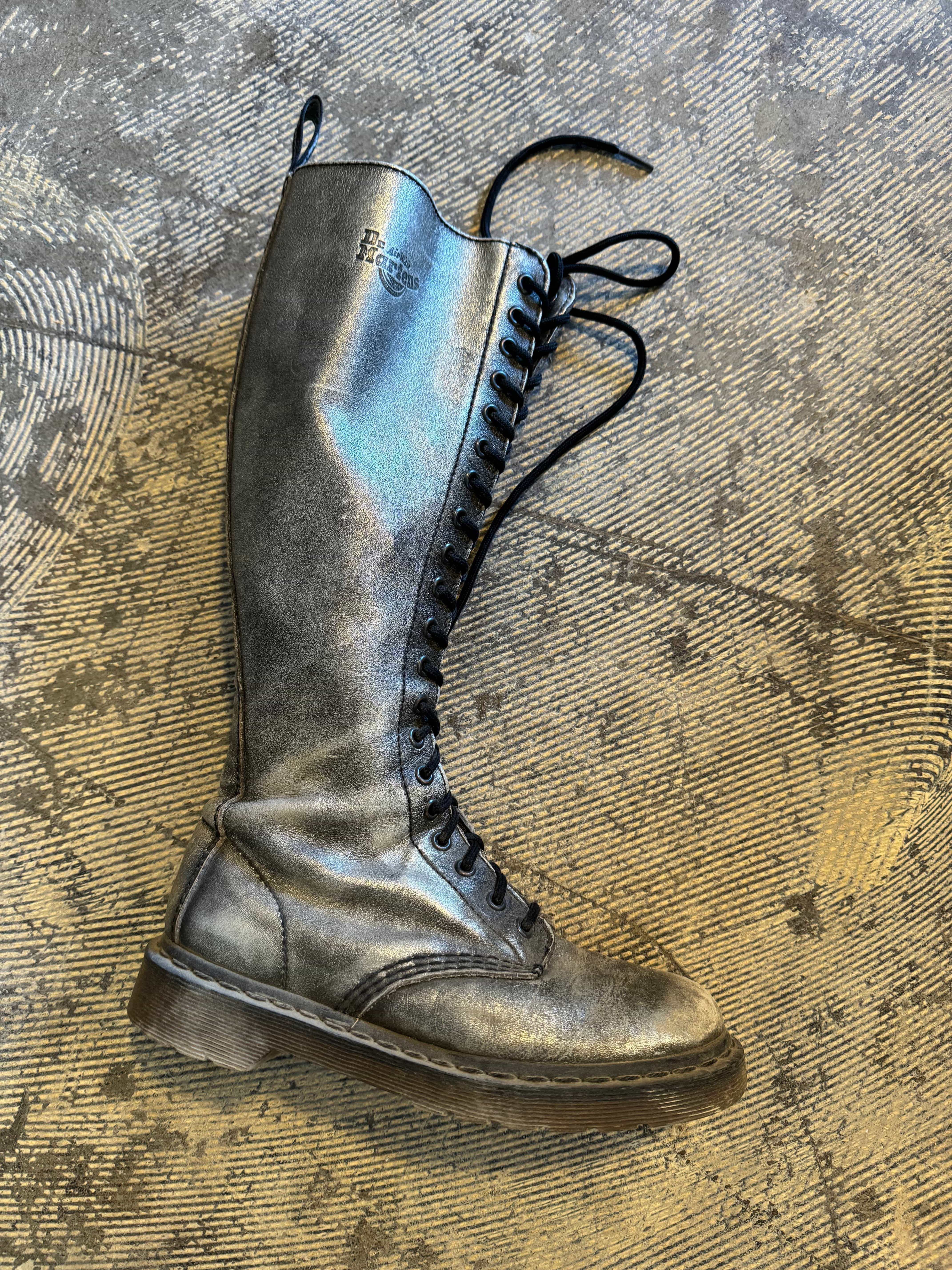 Desert Dreaming Vintage Vintage Doc Martin Moto boots Sz 7.5/8