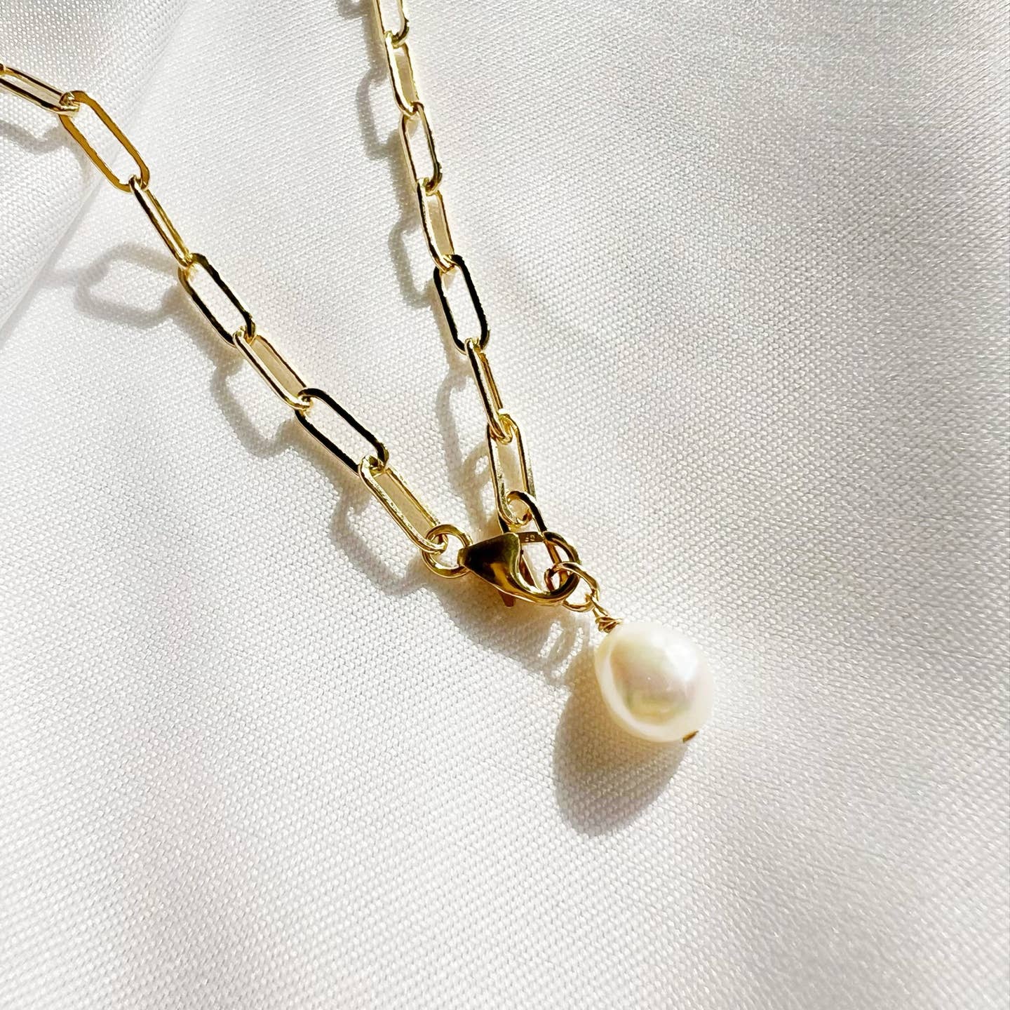 Desert Lux Elena Freshwater Pearl Necklace