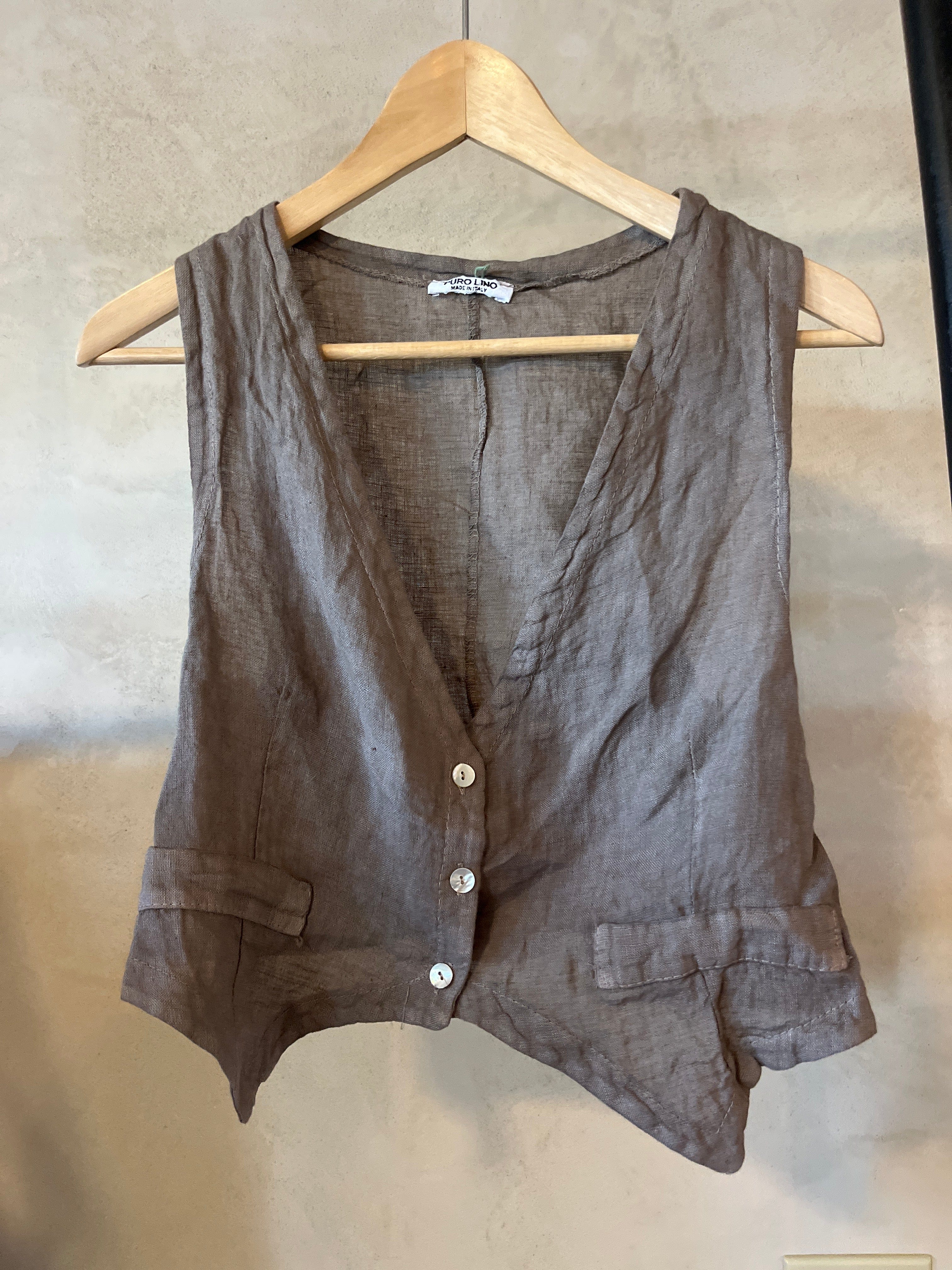 El Duende Linen Petal Top