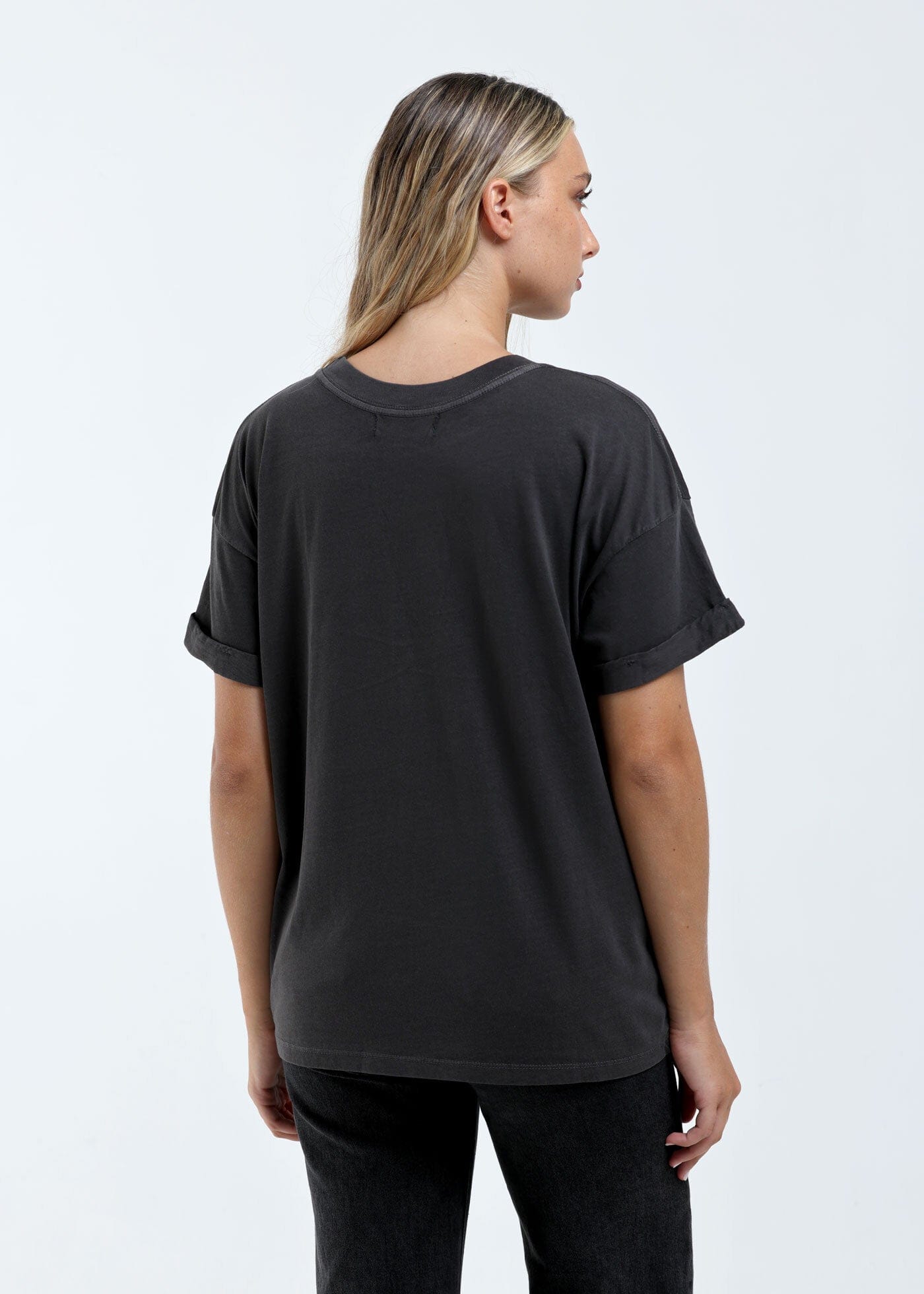 Leo Zodiac Reunion Tour Vintage Black Boyfriend Tee