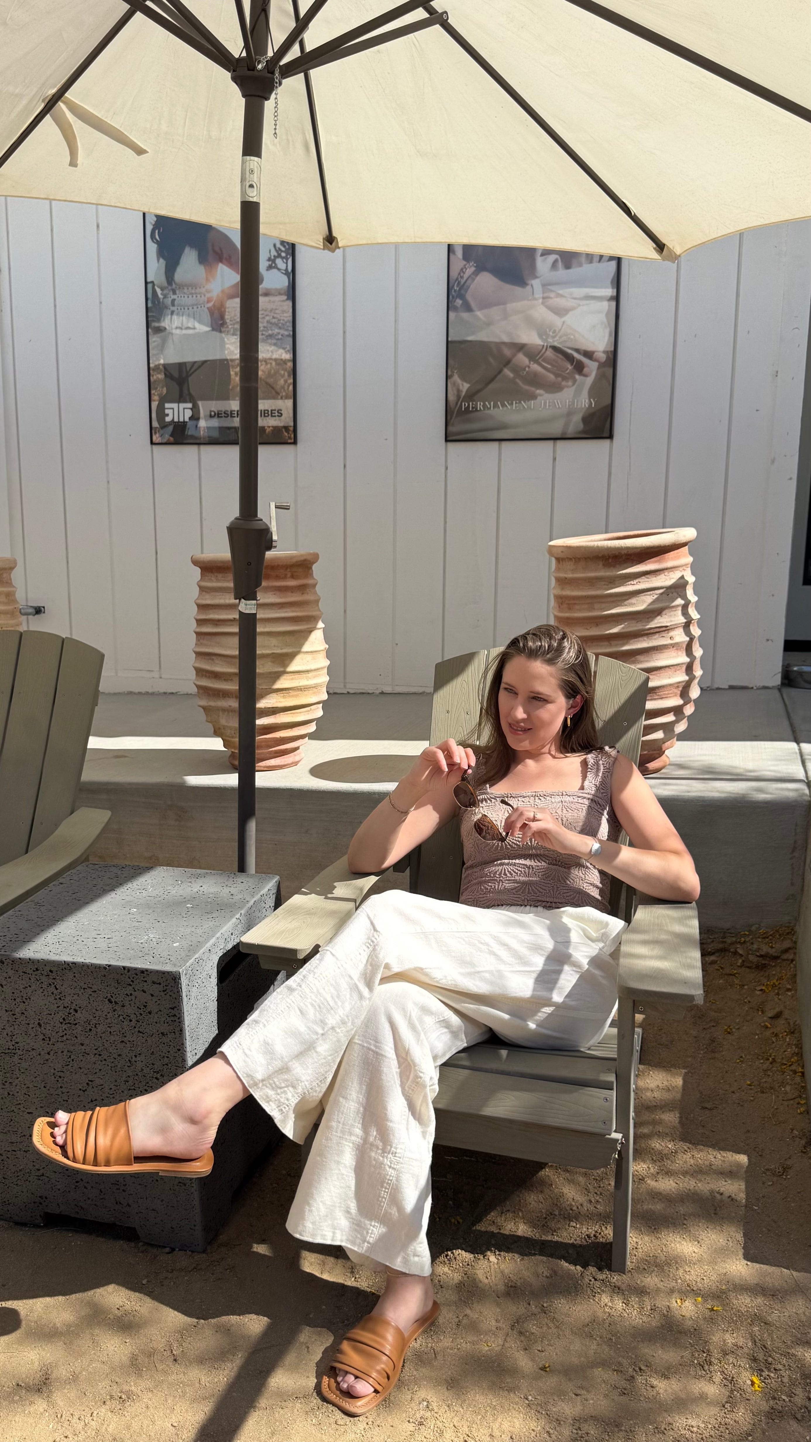 Roaming Travelers Day's End Linen Pull-On Pants available in Joshua Tree at JT Trading Post