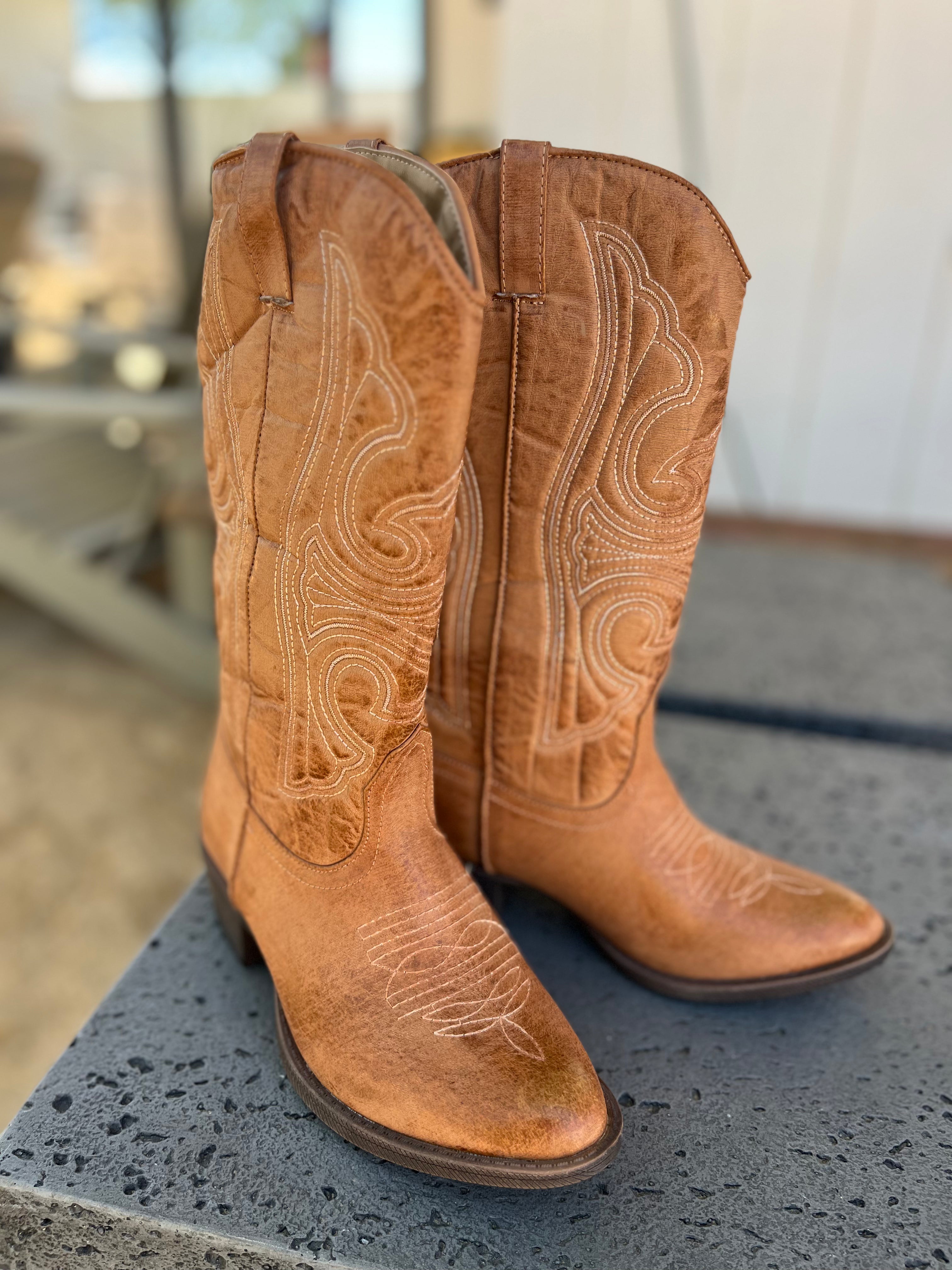 Roaming Travelers Gaucho Western  Boot | Tan available in Joshua Tree at JT Trading Post