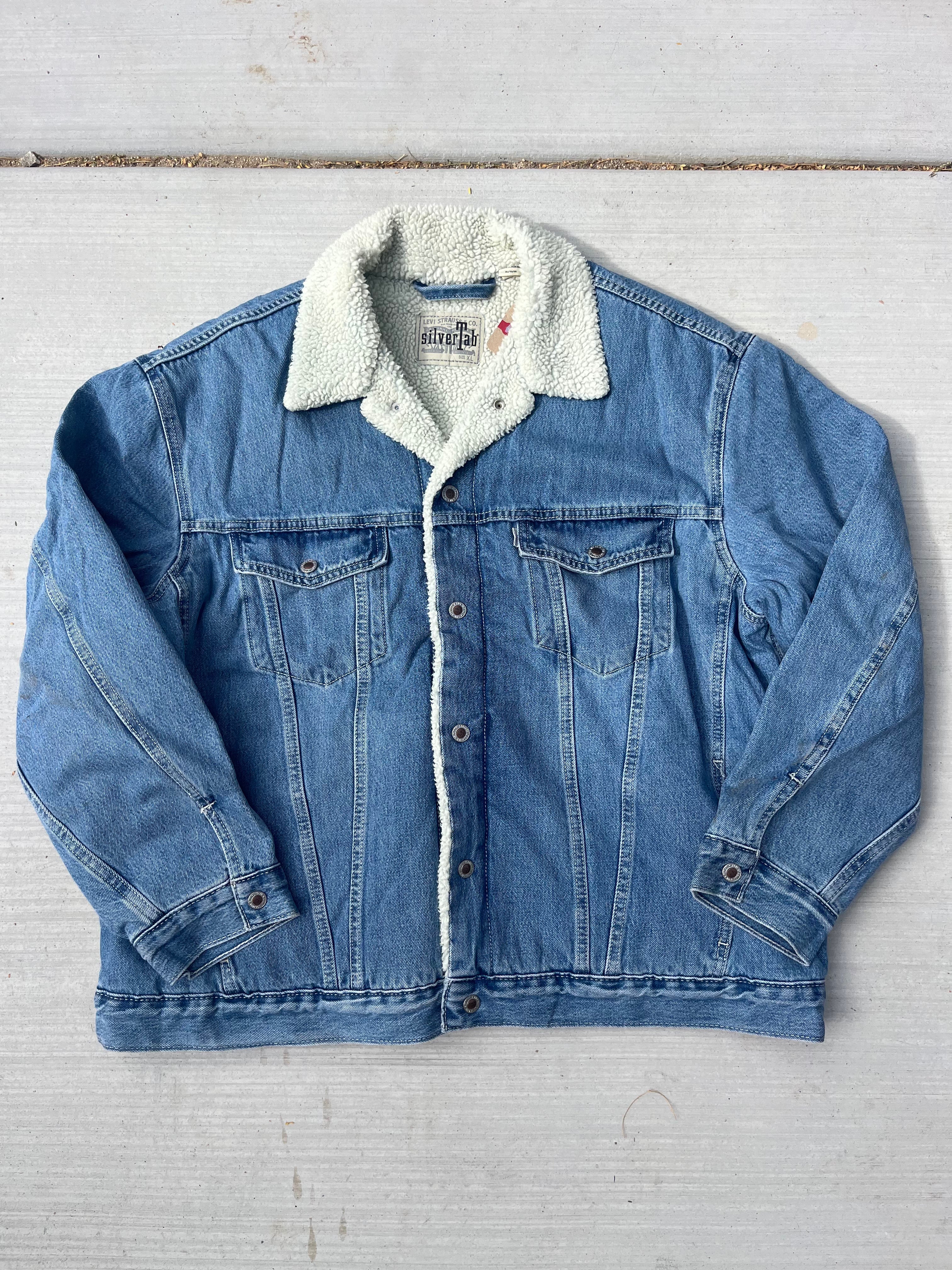 Roaming Travelers Levis Silver Tab Mens Sherpa Lined Jacket available in Joshua Tree at JT Trading Post