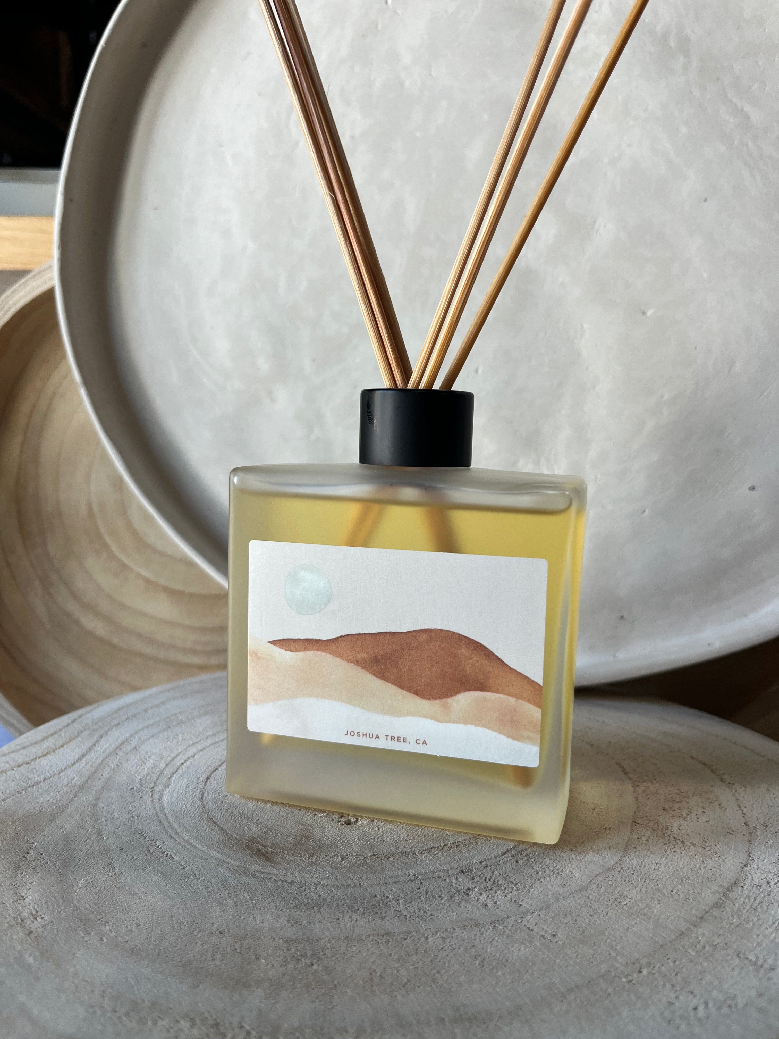 Roaming Travelers Bonfire Reed Diffuser