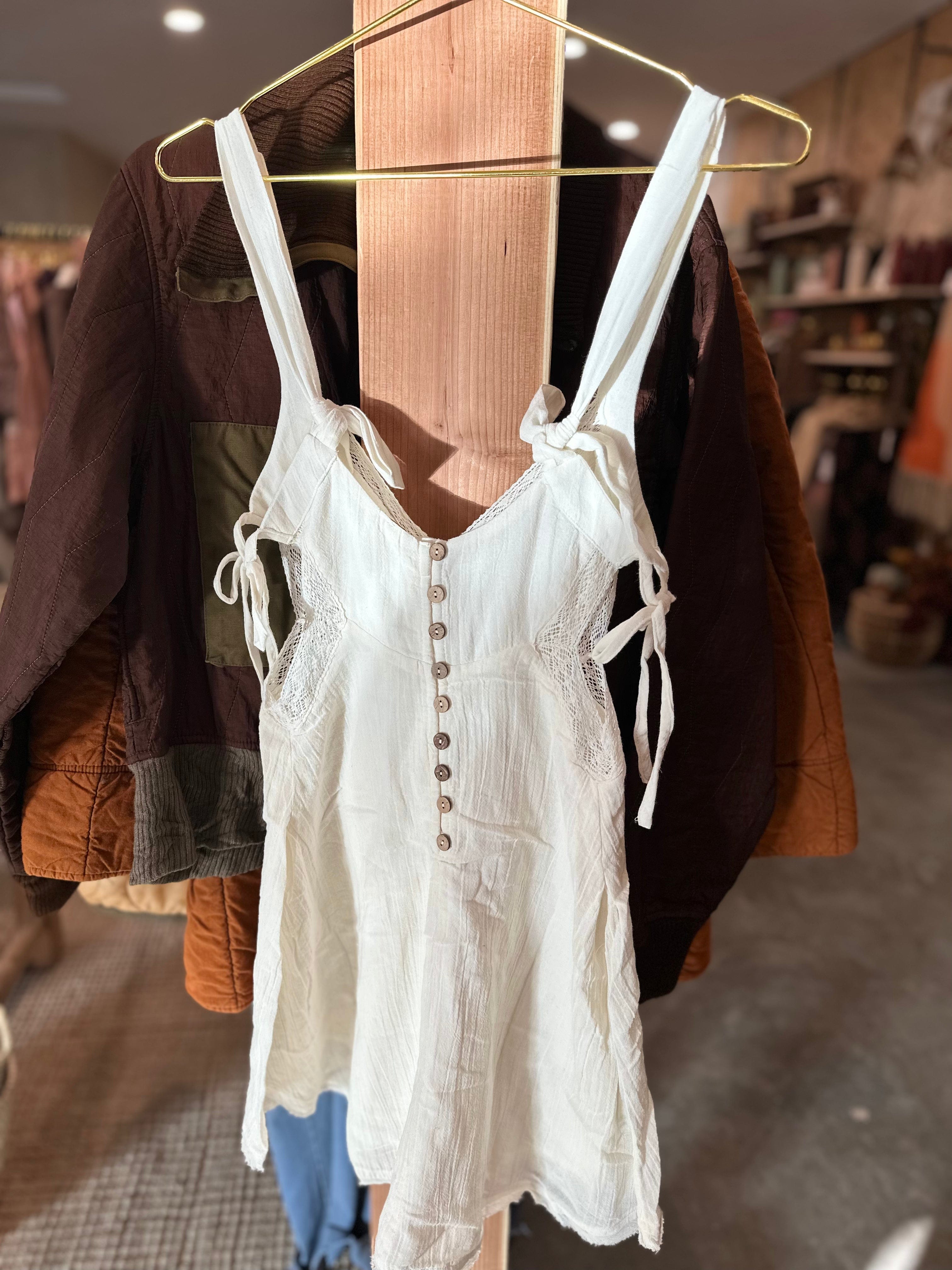Roaming Travelers Vivi Mini available in Joshua Tree at JT Trading Post