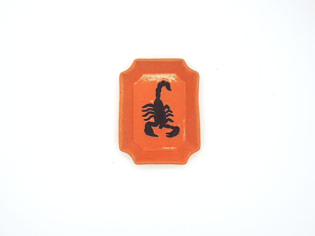 Scorpion Plate Rectangle Medium