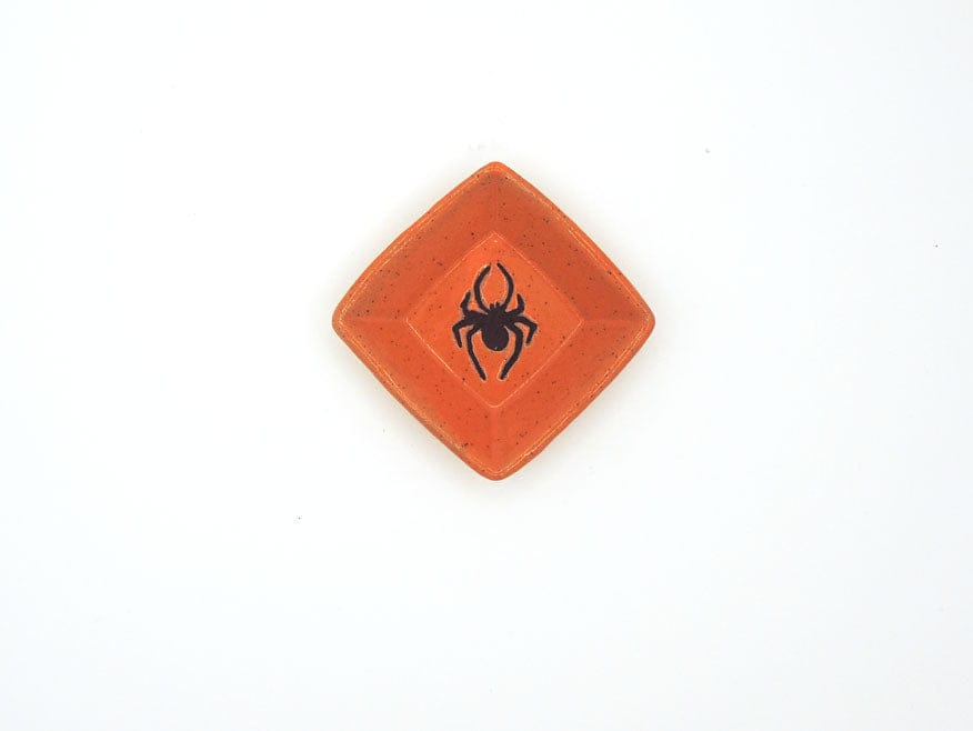 Stray Ceramics Spider Plate Diamond Mini available in Joshua Tree at JT Trading Post