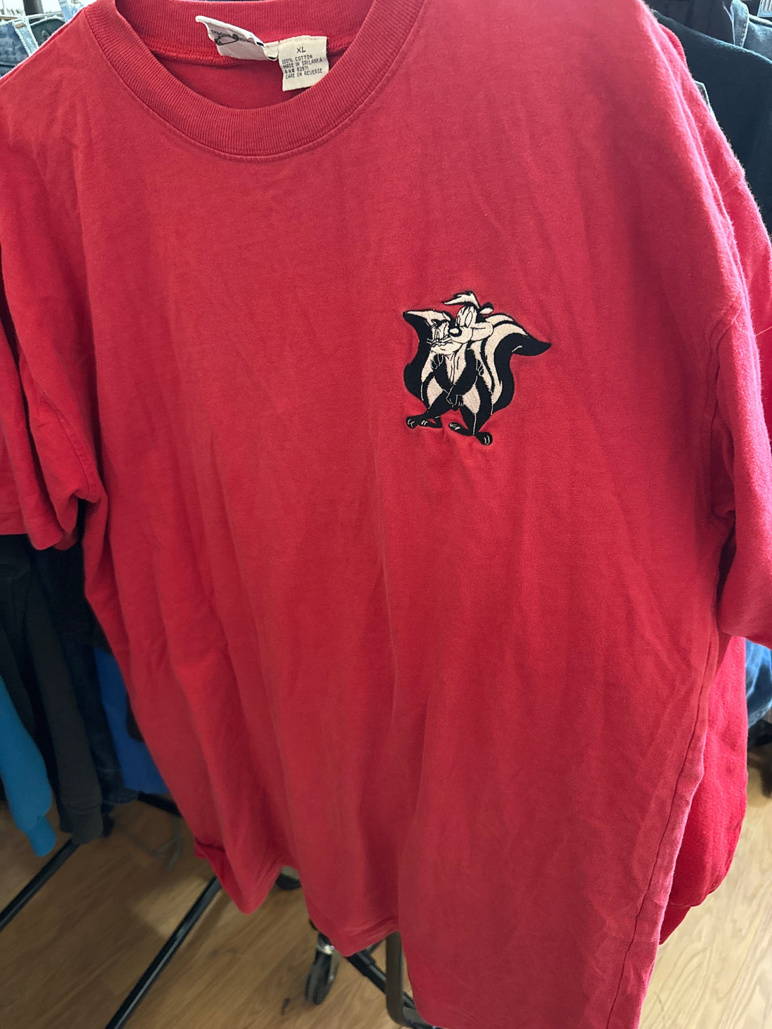 Venus Of The Desert VTG Acme Pepe Le Pew Tee available in Joshua Tree at JT Trading Post