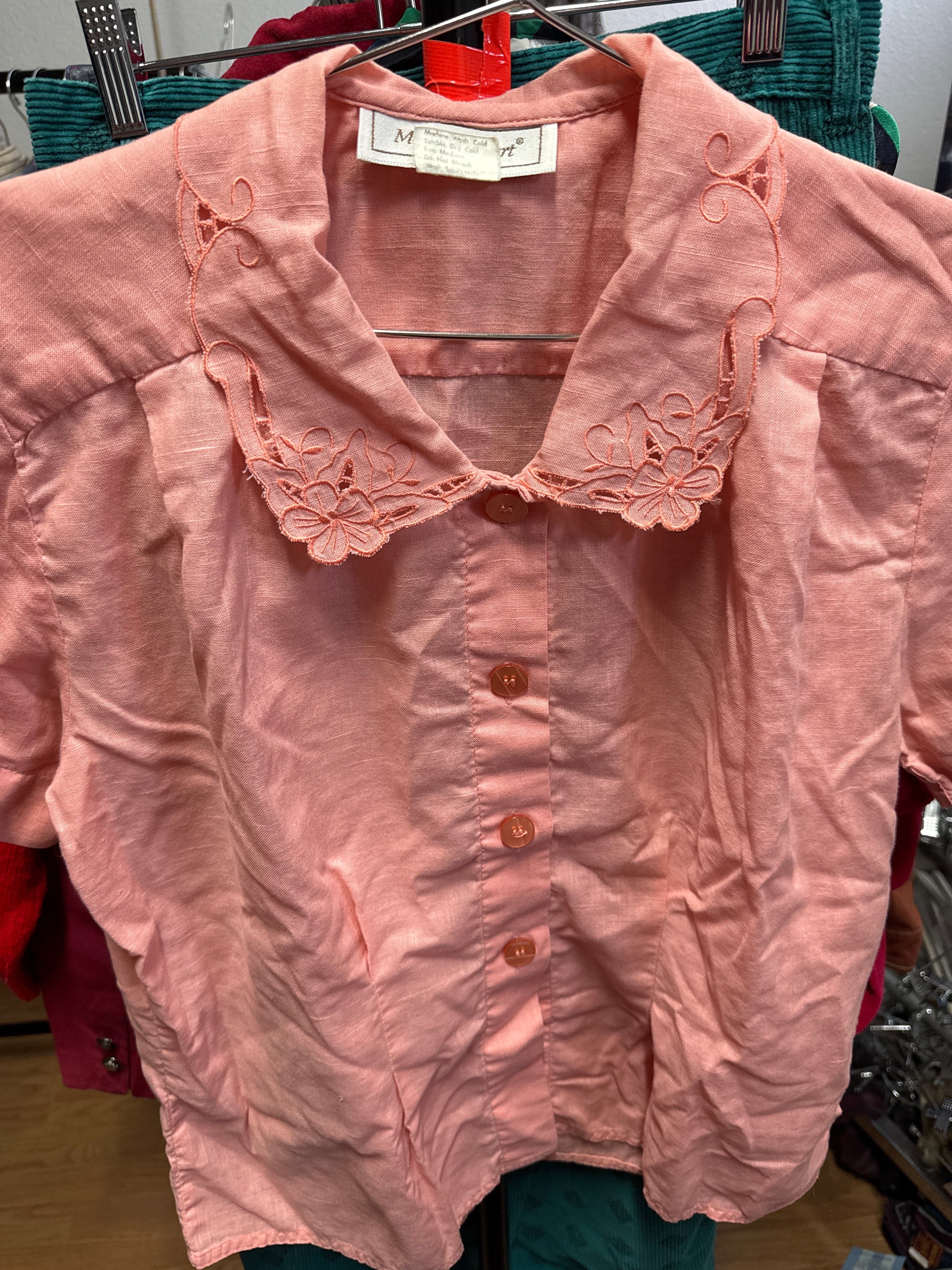 Venus Of The Desert VTG Coral Floral Collar Top available in Joshua Tree at JT Trading Post