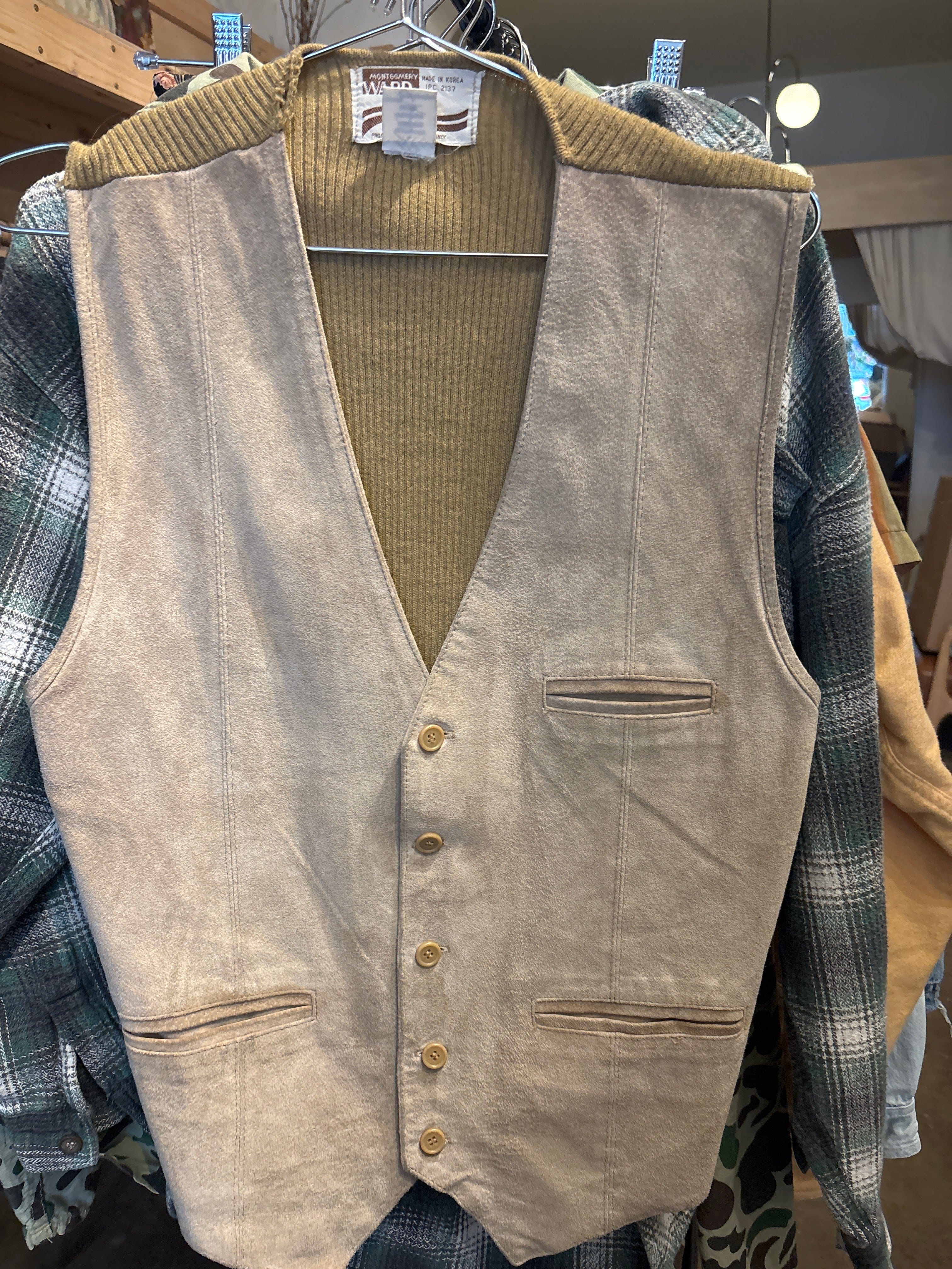 Venus Of The Desert Vtg Montgomery Ward suede vest available in Joshua Tree at JT Trading Post