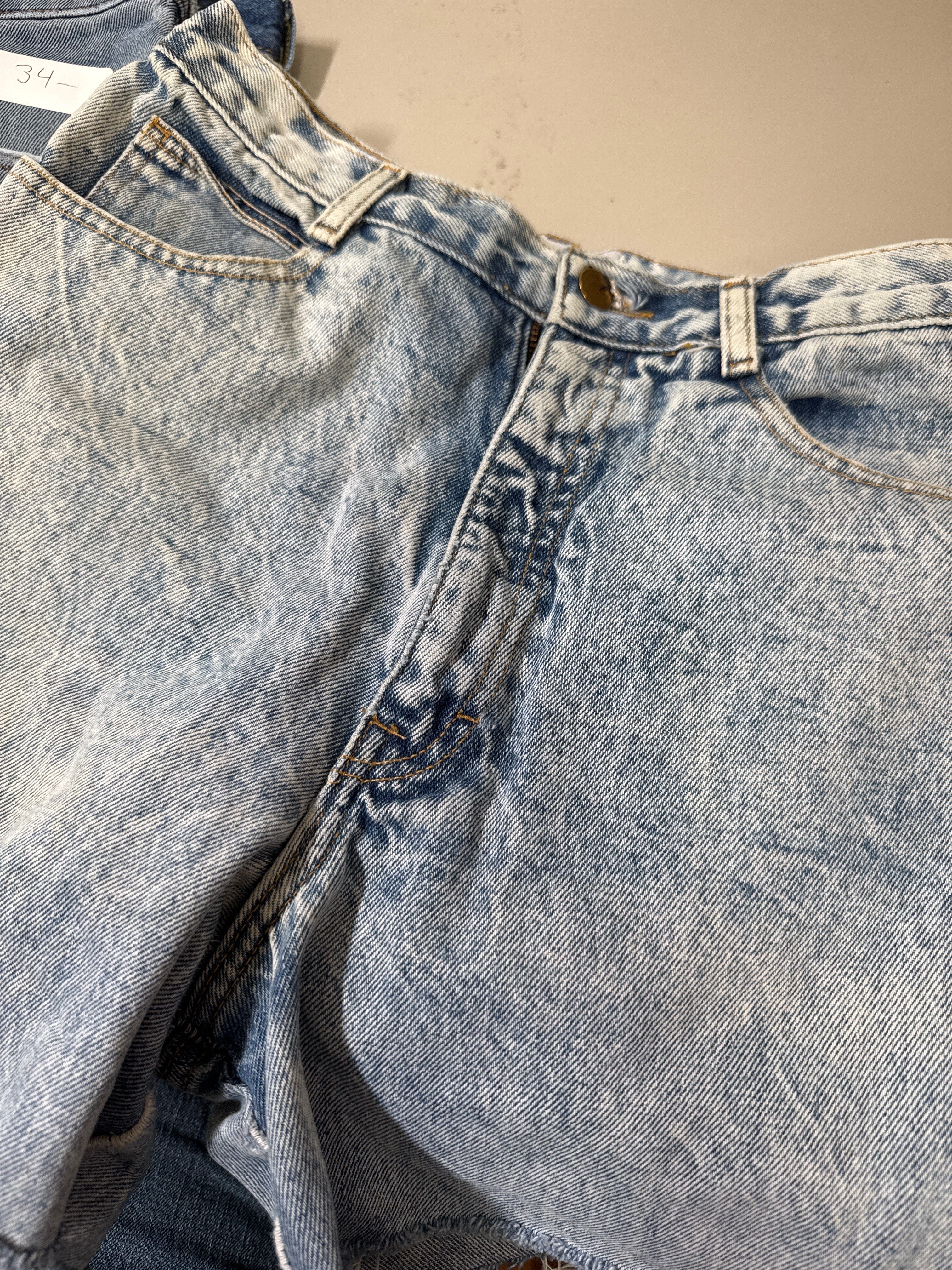 Venus Of The Desert Vtg Prezzia Acid Wash Cutoffs sz11 available in Joshua Tree at JT Trading Post