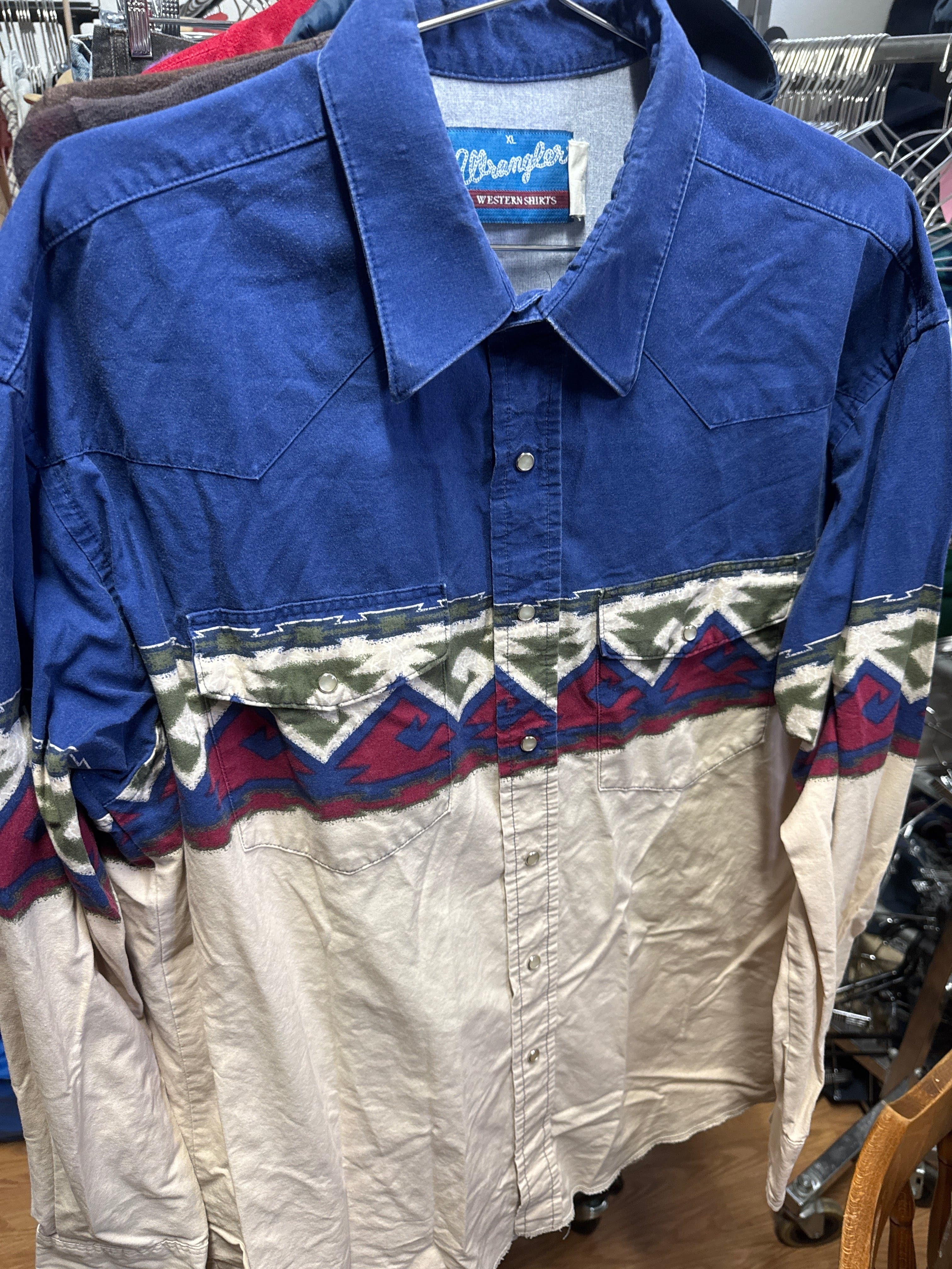 Venus Of The Desert VTG Wrangler SW Snaps Shirt available in Joshua Tree at JT Trading Post