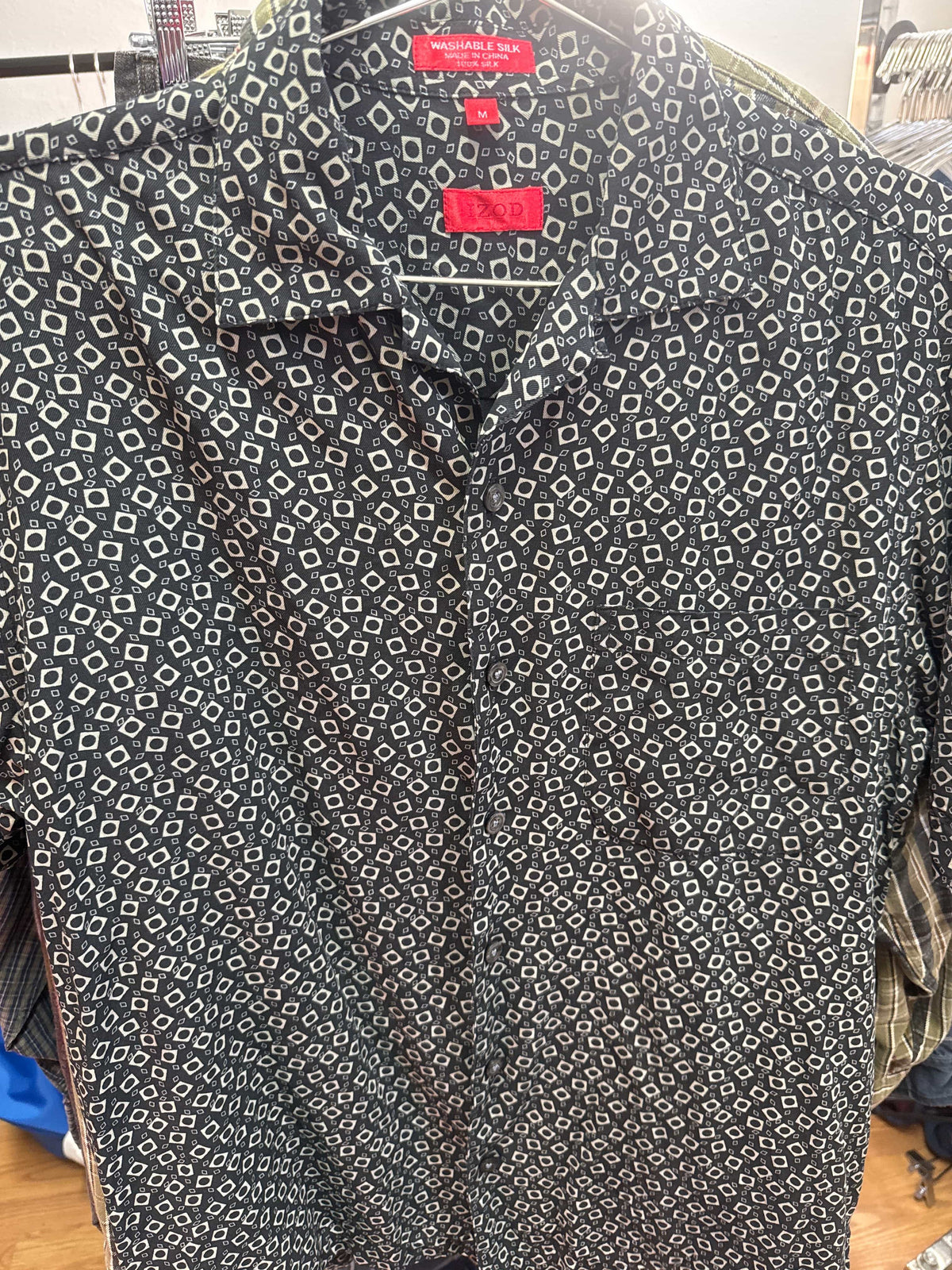 Venus Of The Desert Y2K IZOD Blk Silk Pattern Top available in Joshua Tree at JT Trading Post