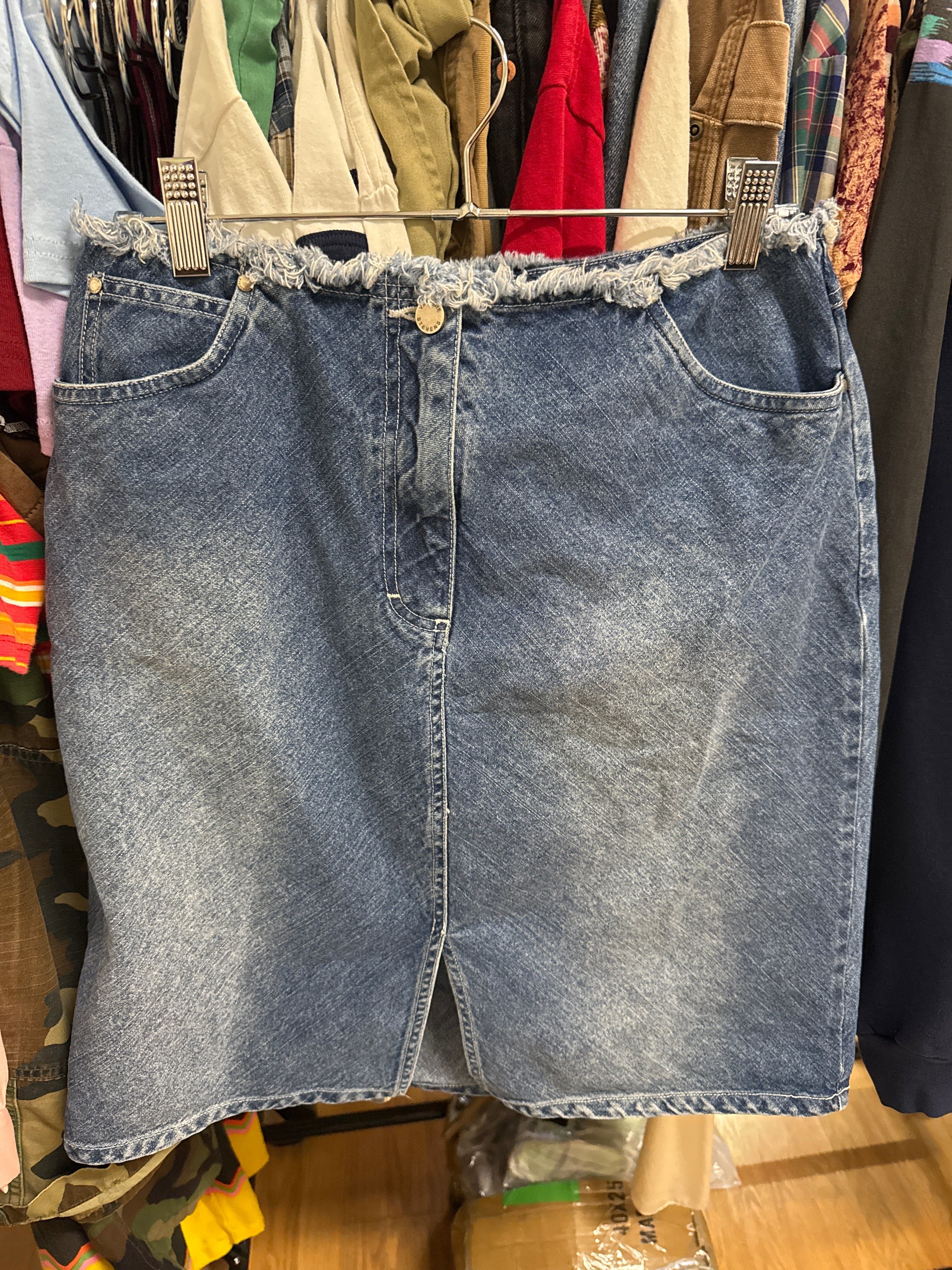 Venus Of The Desert Y2K Valerie Stevens Denim Skirt available in Joshua Tree at JT Trading Post