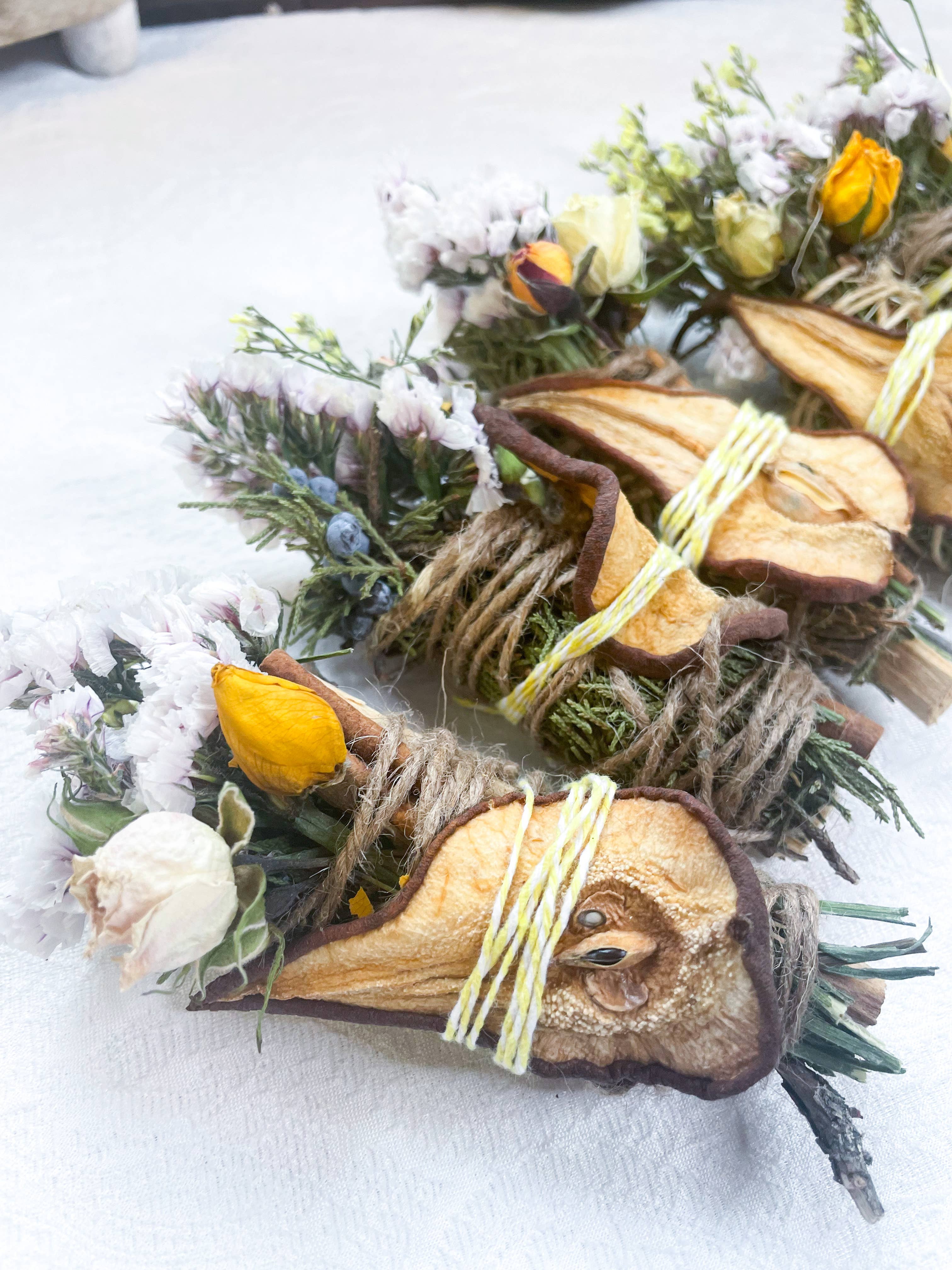 Tierra Magia Pear, Palo Santo, Juniper, and Cinnamon Smudge Stick