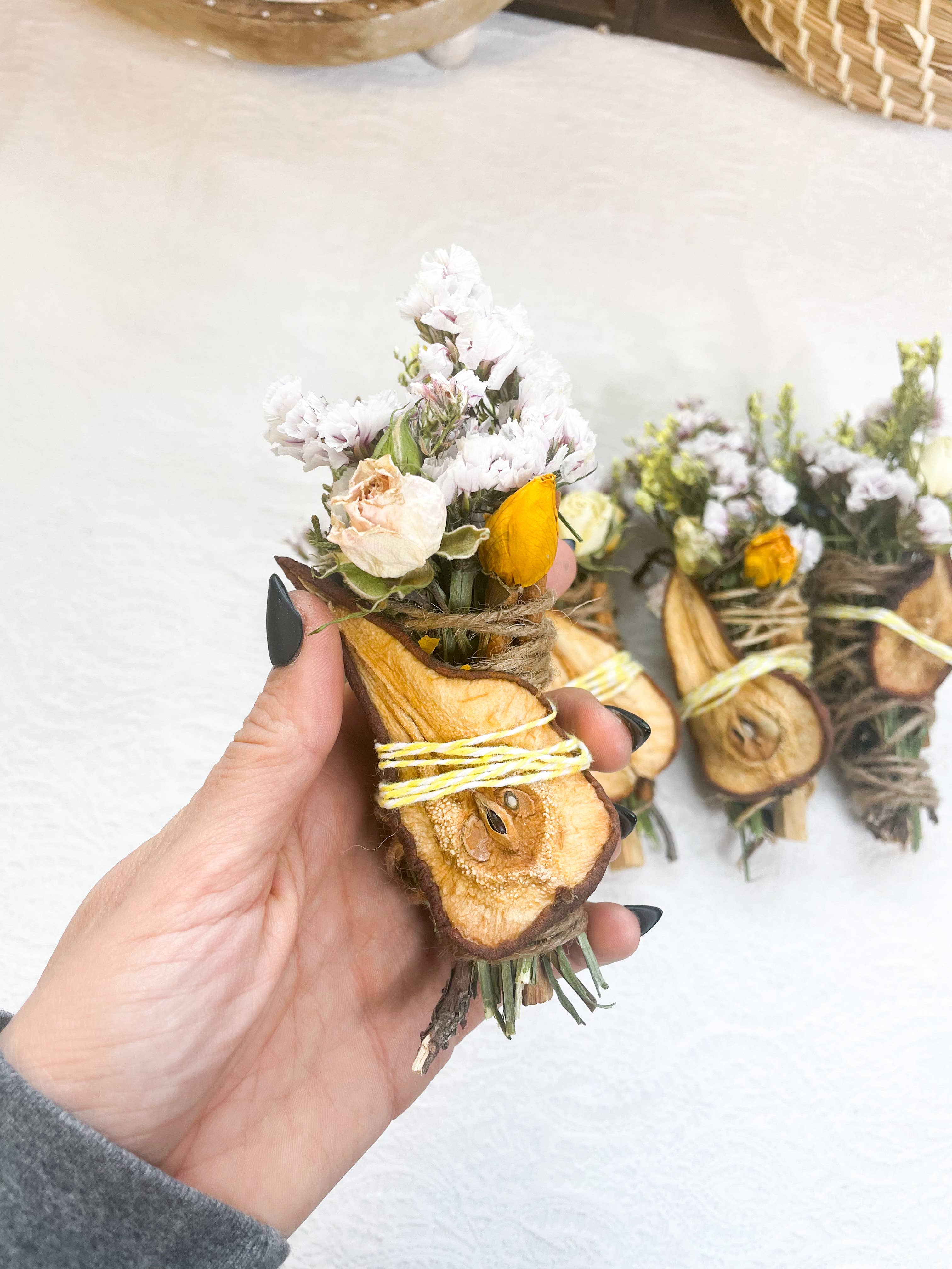 Tierra Magia Pear, Palo Santo, Juniper, and Cinnamon Smudge Stick