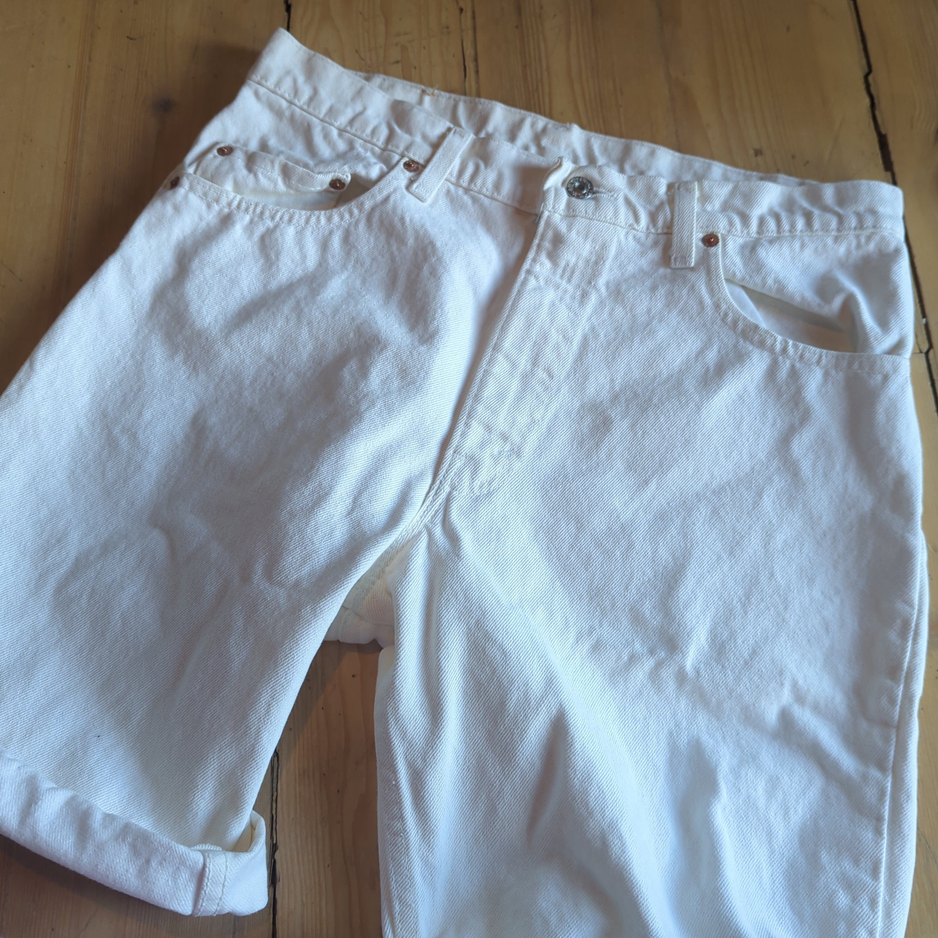 Venus Of The Desert White Levi's Made In USA