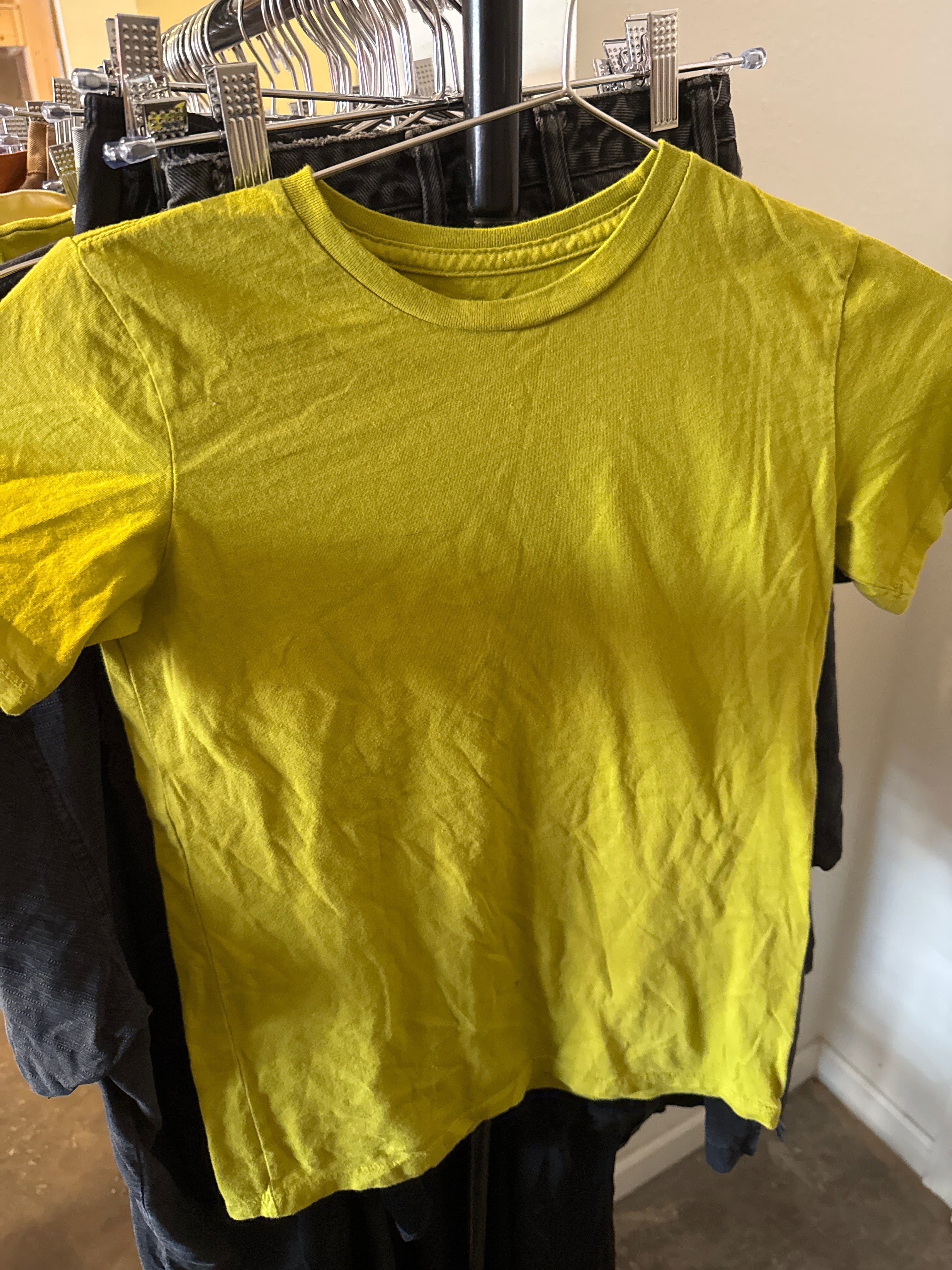 Venus Of The Desert Green OD Contrast Baby Tee