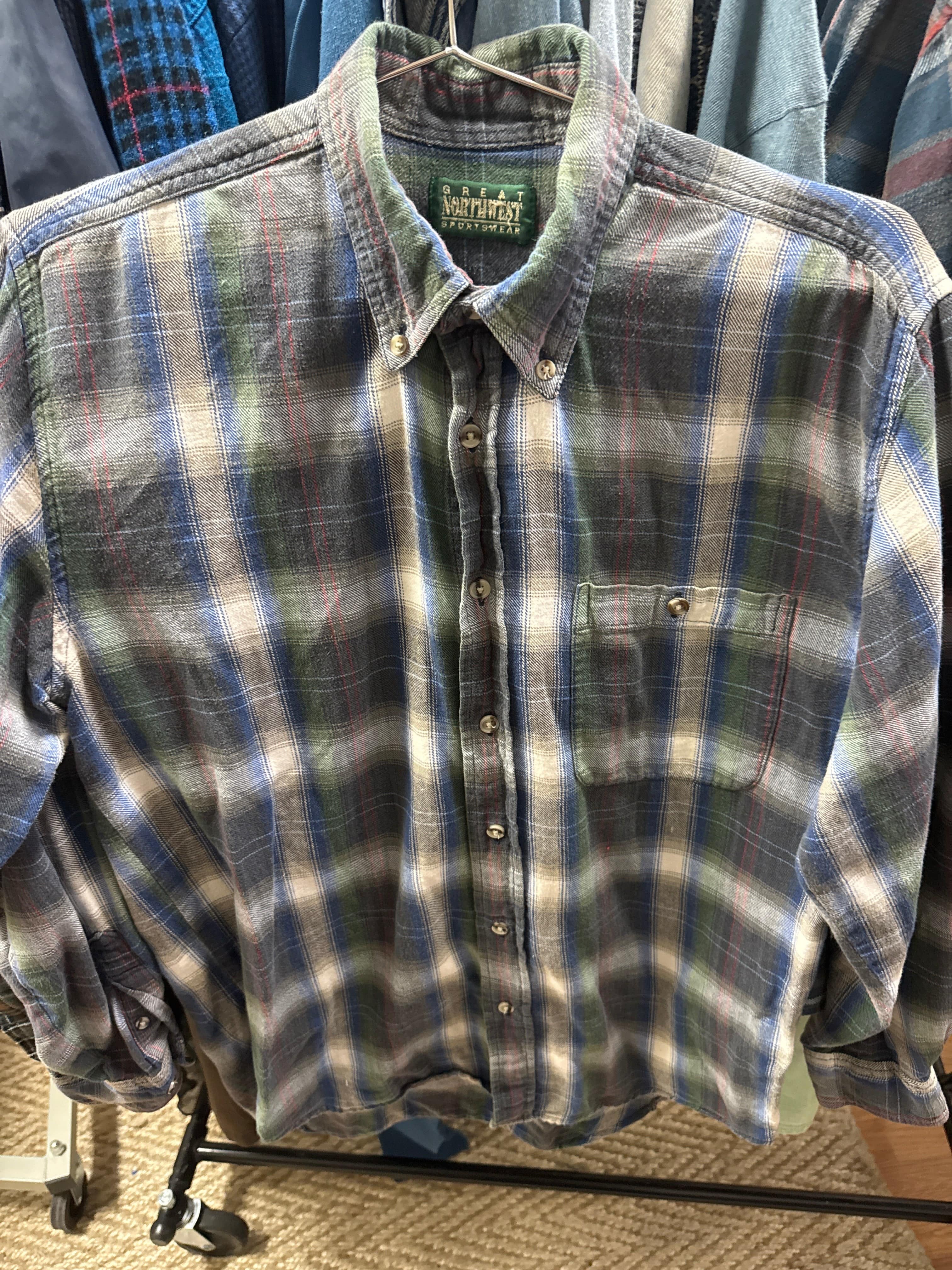 Venus Of The Desert VTG Great NW Blue Grn Soft Flannel