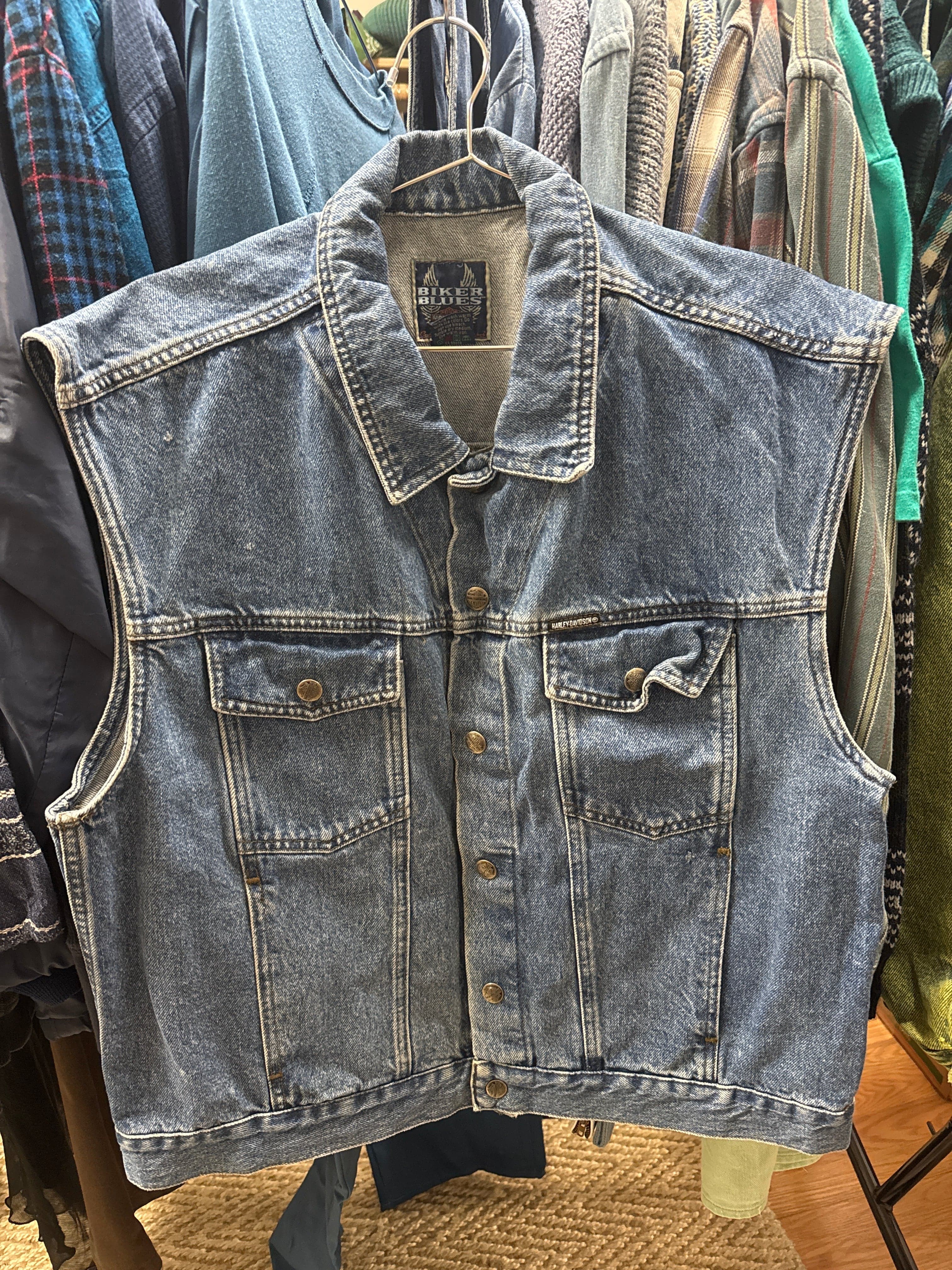 Venus Of The Desert VTG Harley Denim Trucker Vest