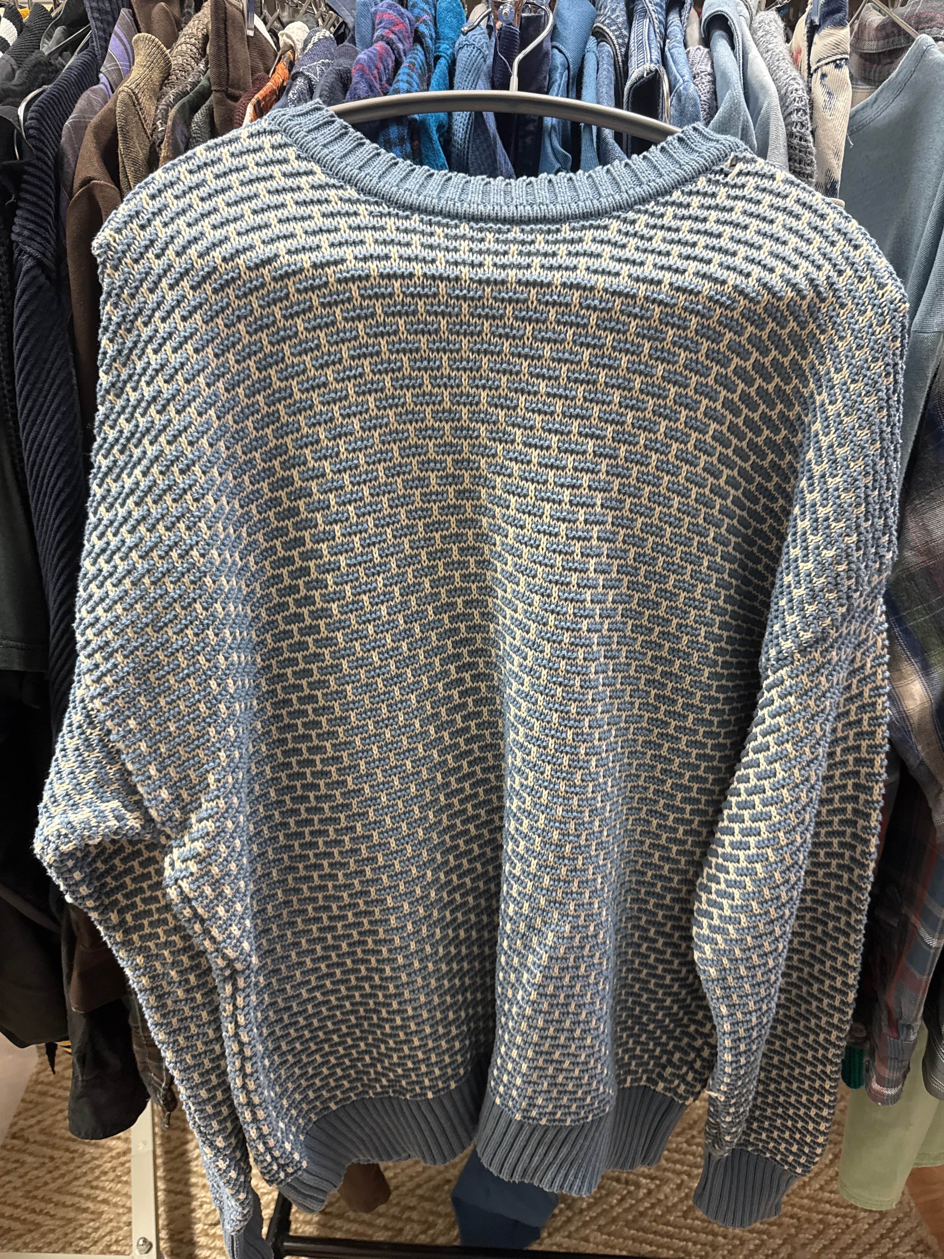 Venus Of The Desert VTG I. Magnin Blue White Sweater