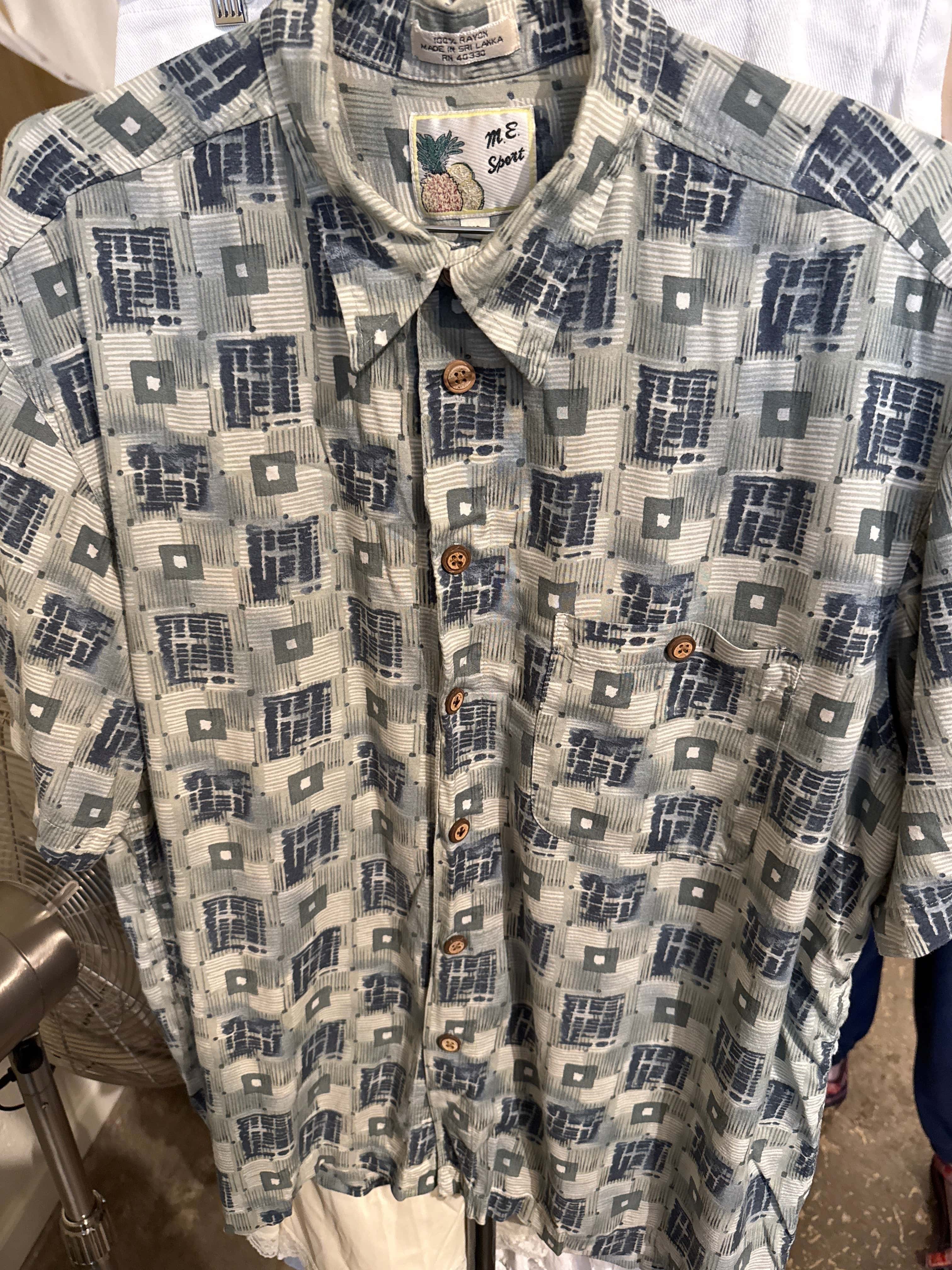 Venus Of The Desert VTG ME Sport Grn Hawaiian Shirt