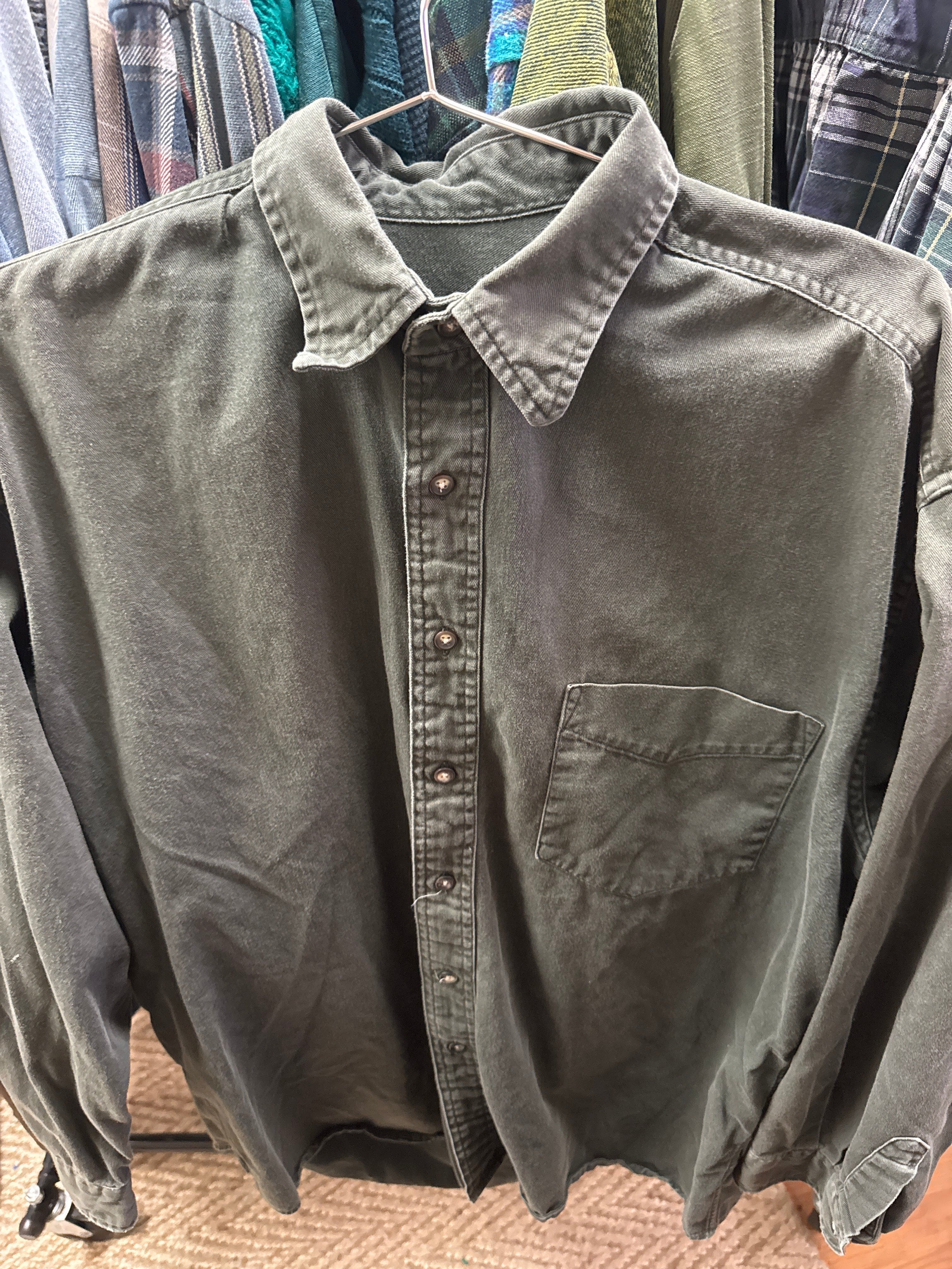 Venus Of The Desert VTG Pure Stuff Forest Grn LS