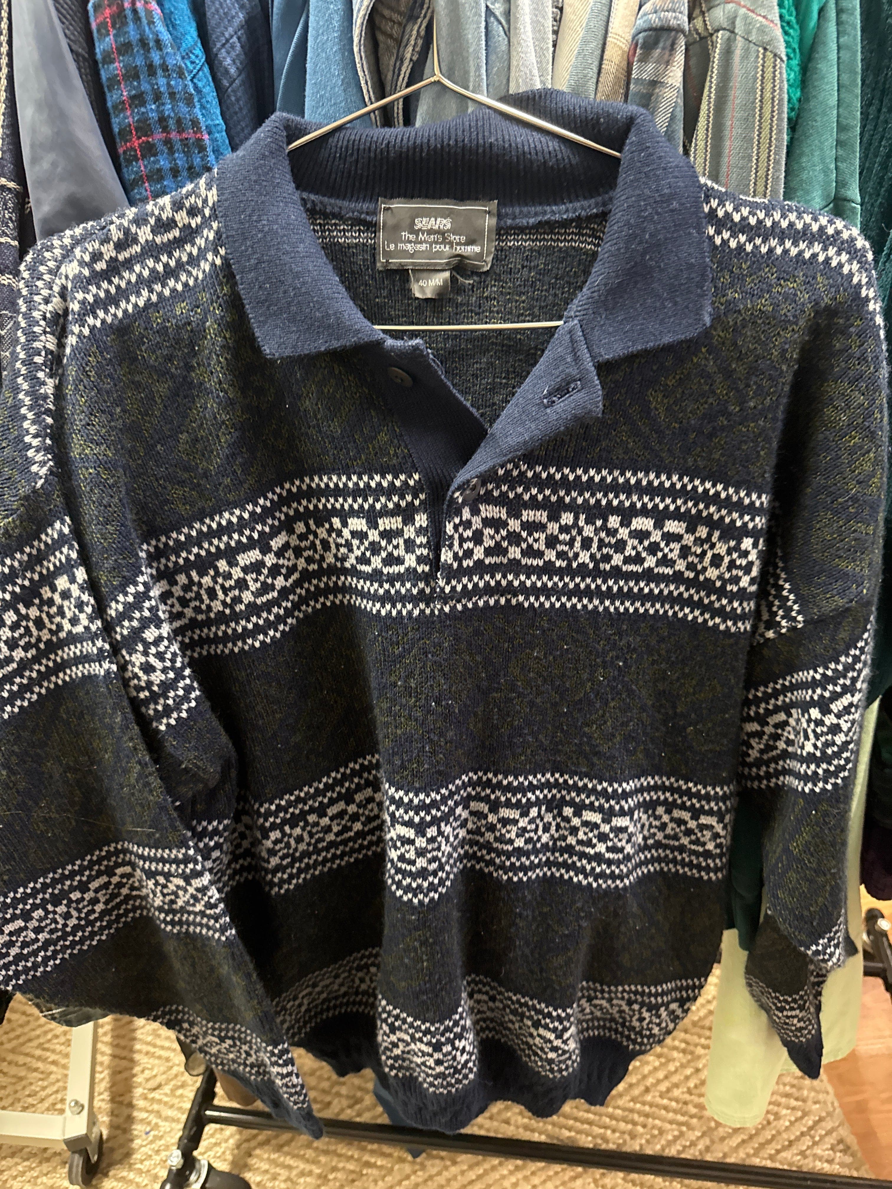 Venus Of The Desert VTG Sears Navy Blue Sweater