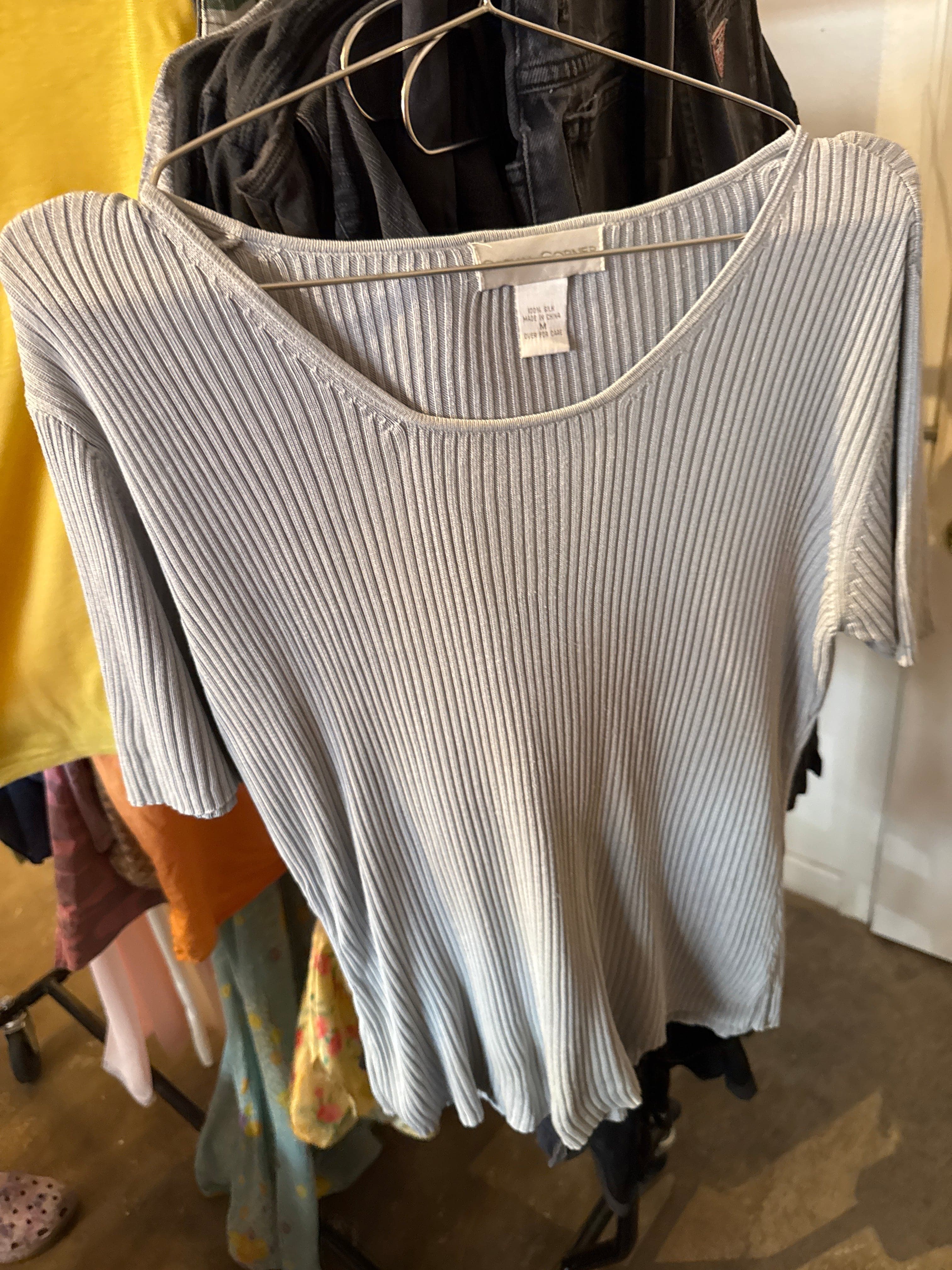 Venus Of The Desert VTG Silk Light Blue Ribbed Tee