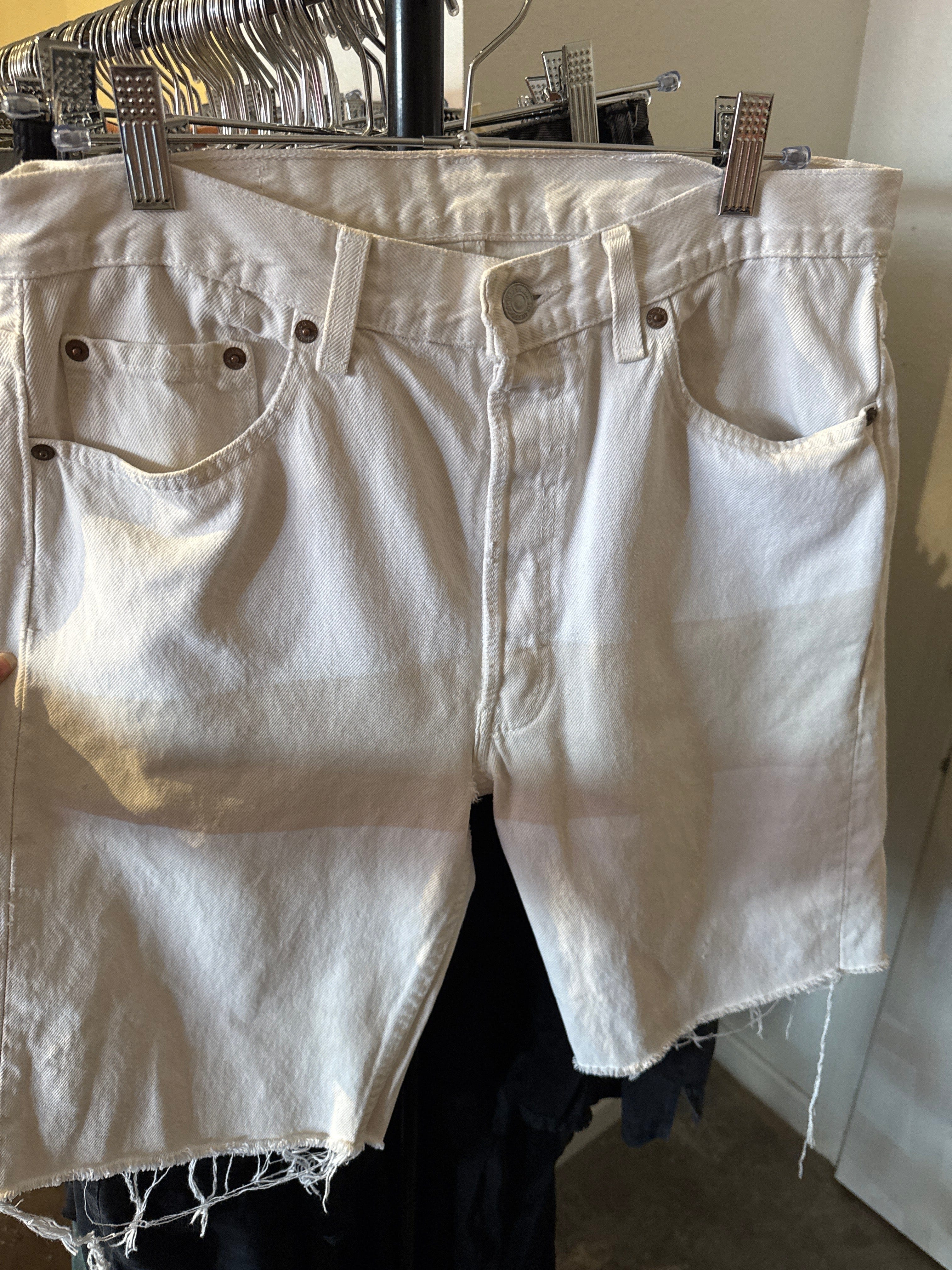 Venus Of The Desert VTG USA Levis White Denim Cutoffs