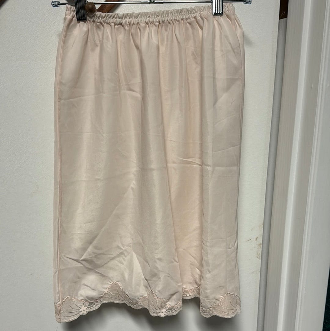 Venus Of The Desert VTG Blush Lace Trim Slip Skirt